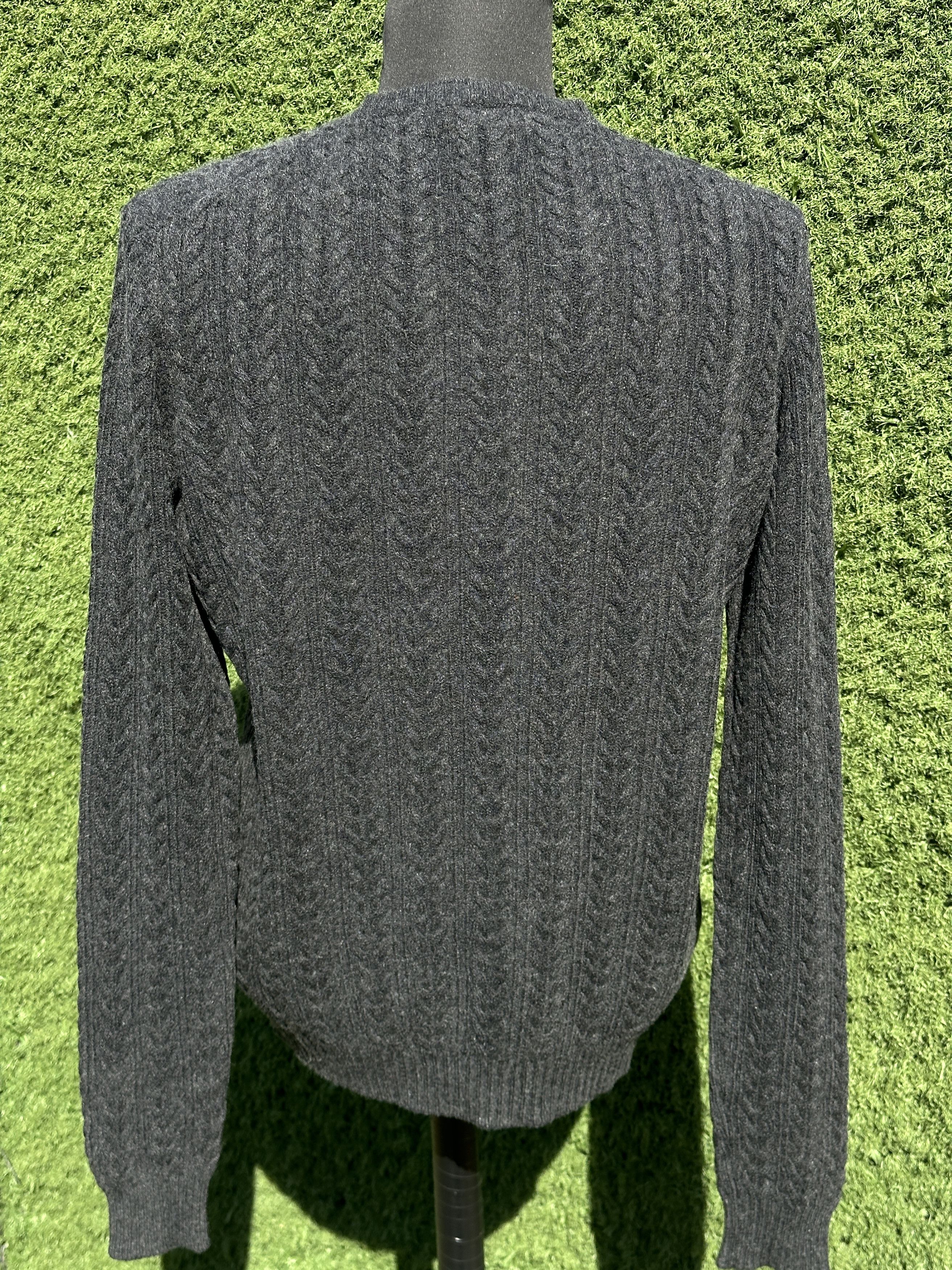 Prada Prada Wool Cashmere Knit V Neck Sweater Gray Size 52 IT Size US L / EU 52-54 / 3 - 5 Thumbnail