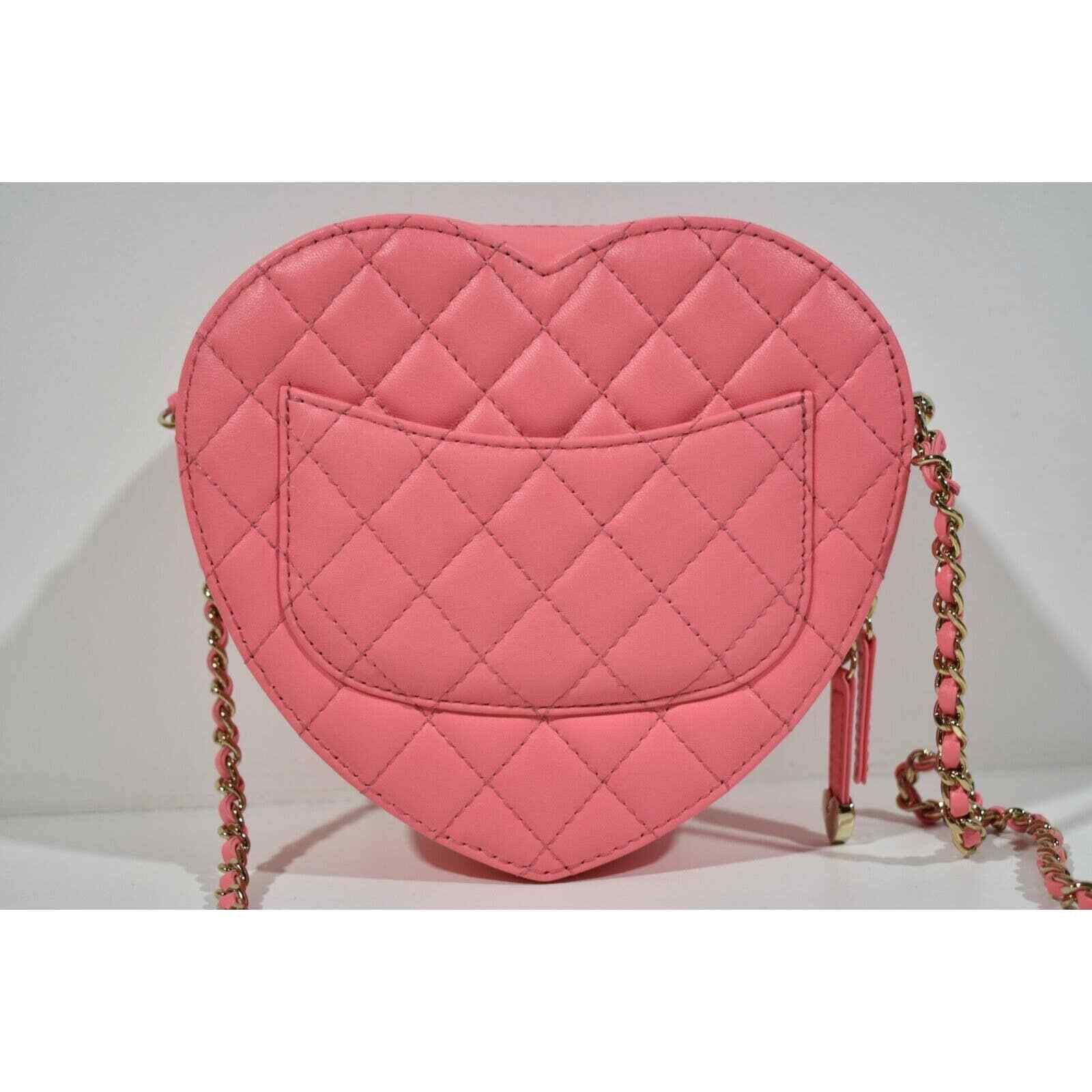 Chanel Chanel Large Heart Quilted Flap Chain Shoulder Crossbody Bag Size ONE SIZE - 9 Thumbnail