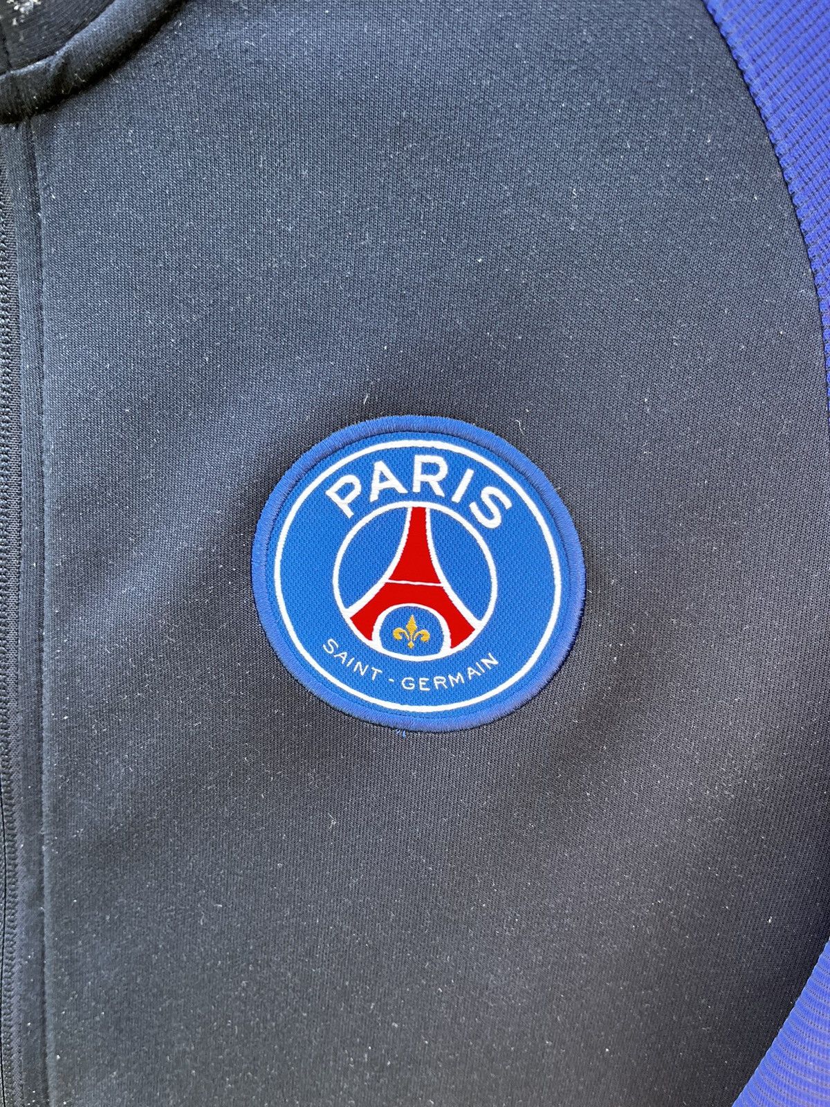 Nike ⚽️ PSG Paris Saint Germain Nike Zip Soccer Jacket Size US S / EU 44-46 / 1 - 9 Thumbnail