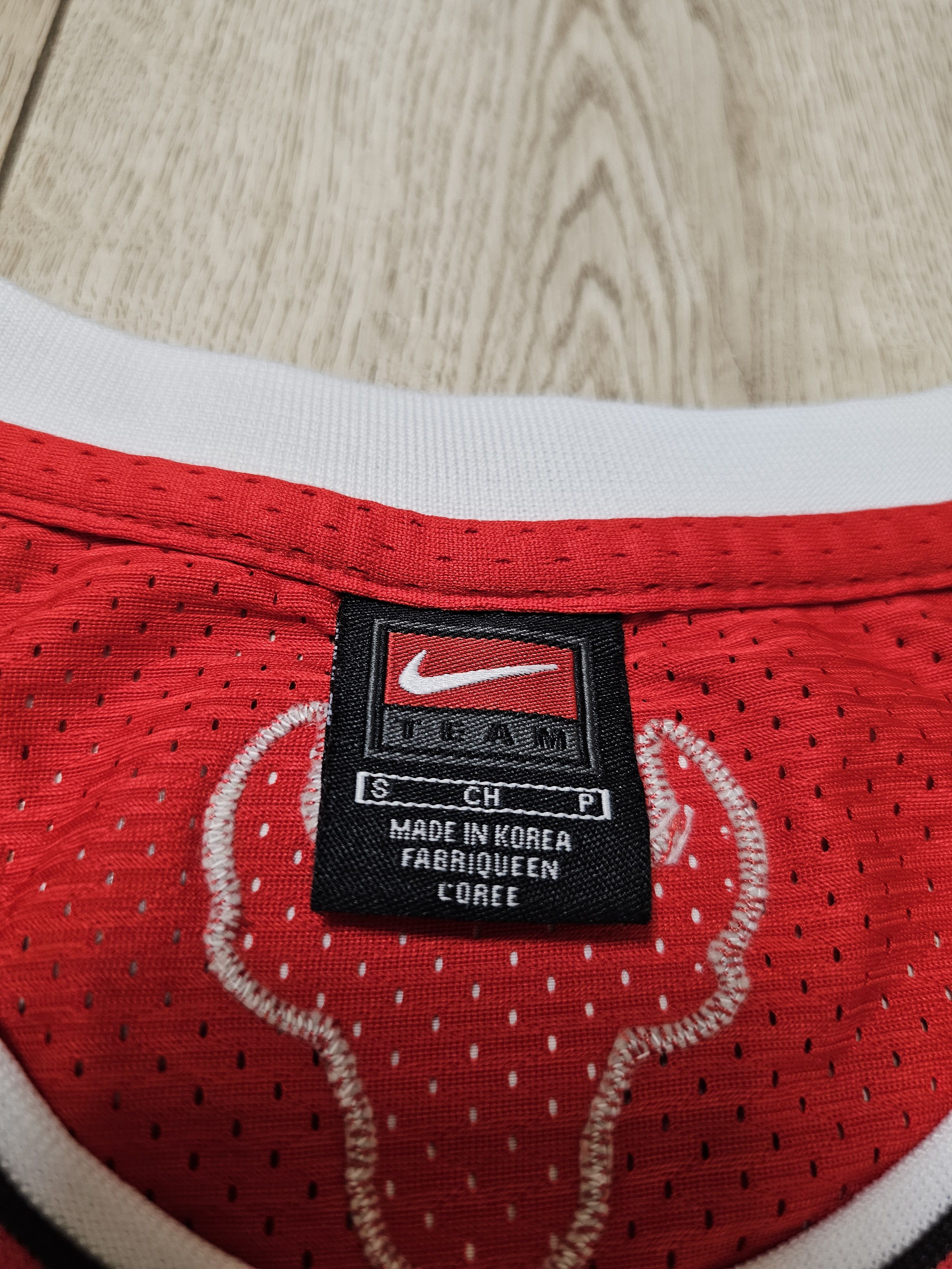 All Sport × NBA × Vintage CHICAGO BULLS NIKE VINTAGE JORDAN JERSEY BASKETBALL SHIRT Size US S / EU 44-46 / 1 - 9 Thumbnail