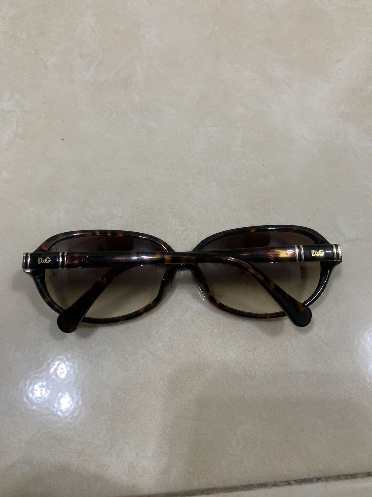 Dolce & Gabbana Vintage Tortoise Dolce Gabbana Sunglasses Size ONE SIZE - 3 Thumbnail