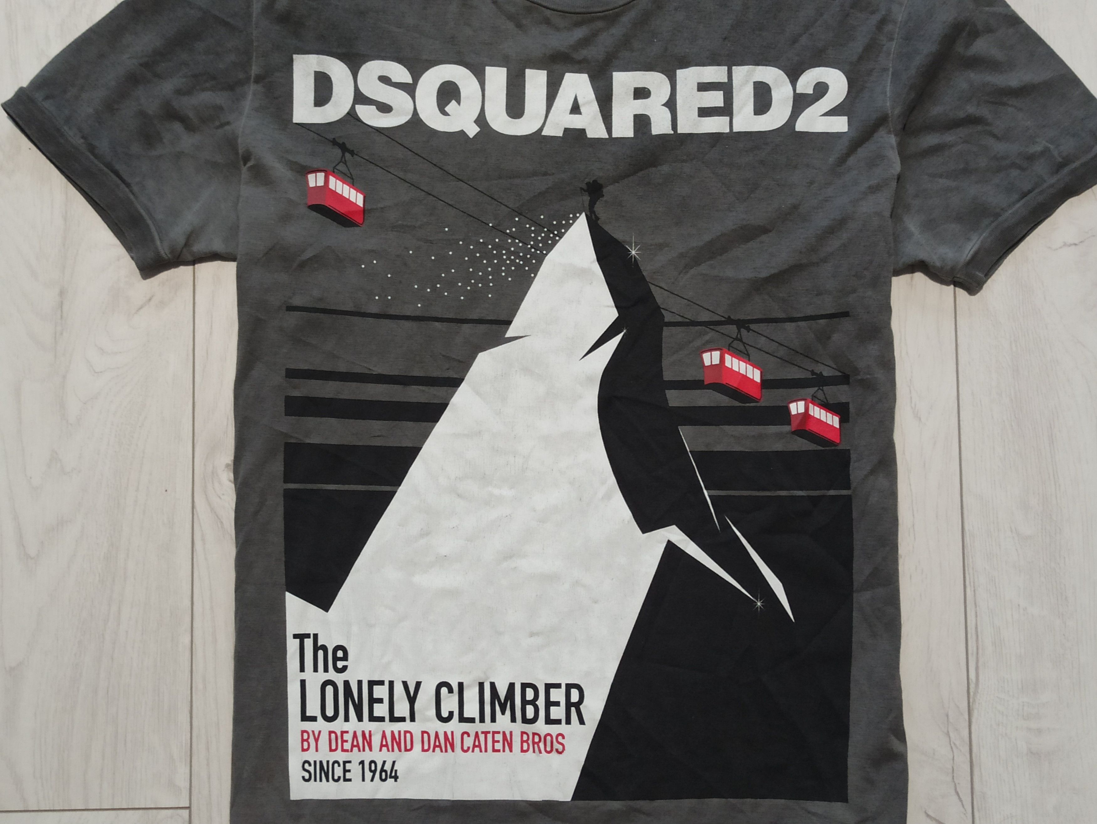 Dsquared2 Dsquared2 The Lonely Climber T shirt Size US M / EU 48-50 / 2 - 2 Thumbnail