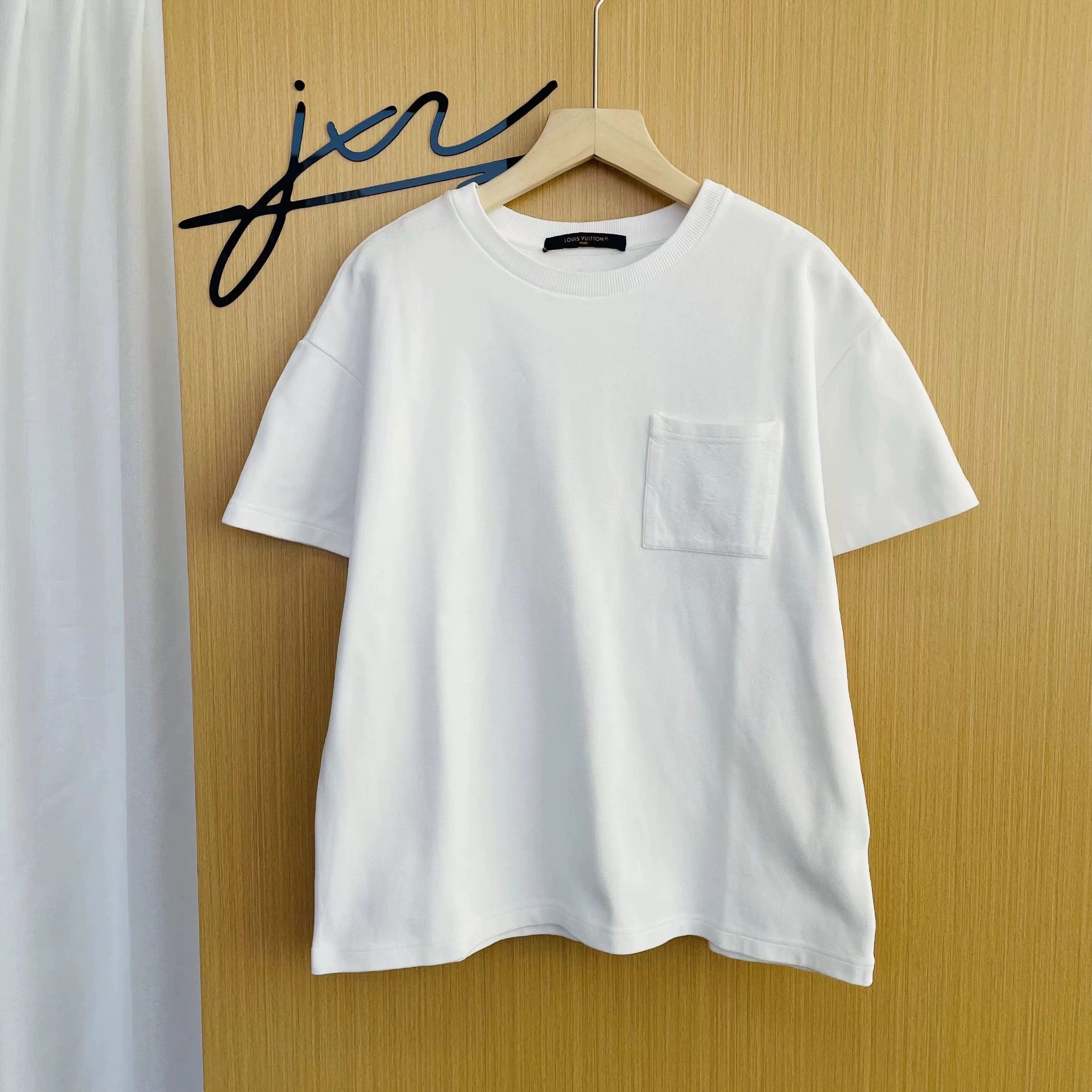 Louis Vuitton LV s/s SS24 solid pocket back full monogram white XS Size US XS / EU 42 / 0 - 1 Thumbnail