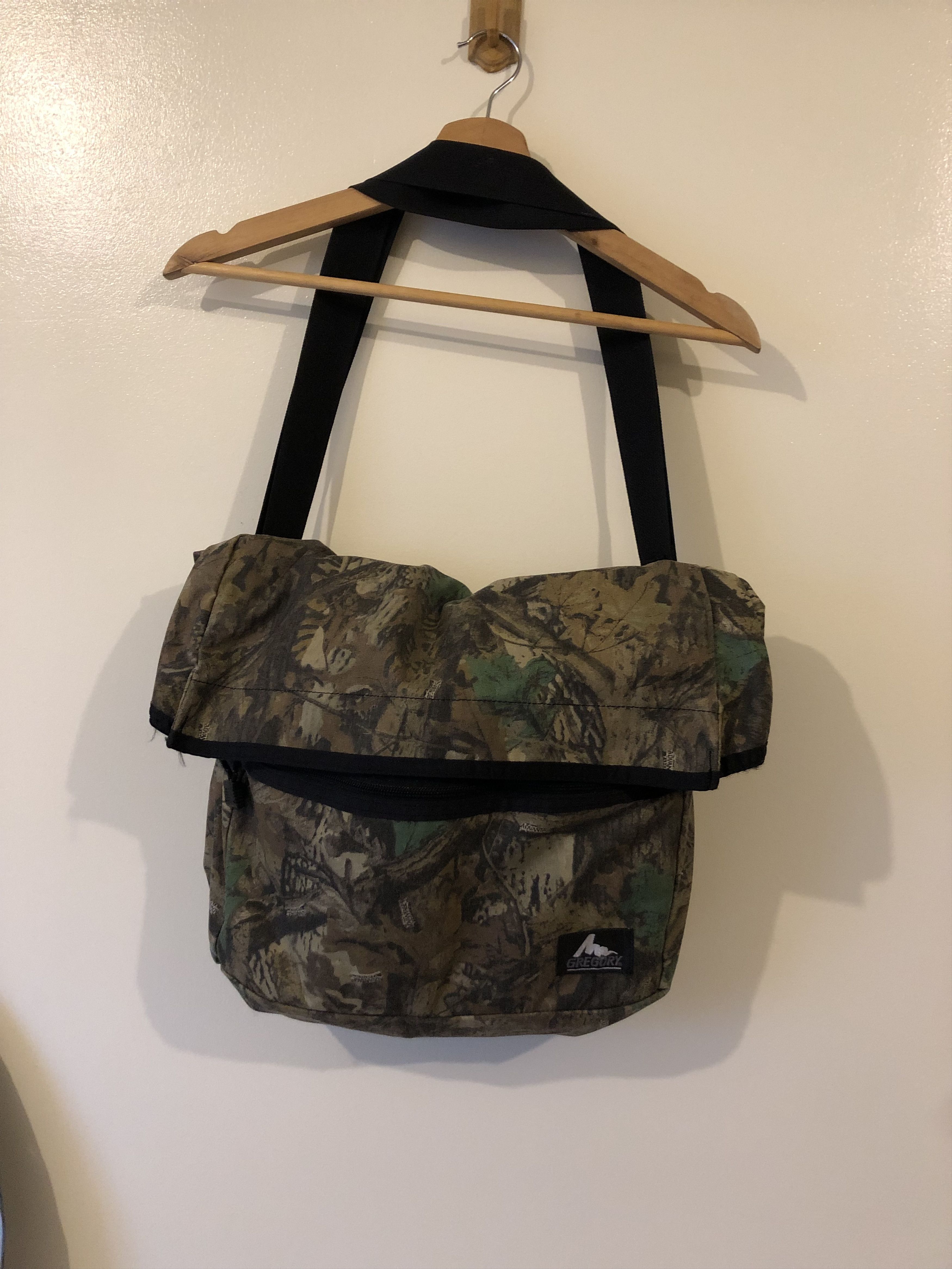 Gregory USA Gregory Advantage Timber Camo Sling Size ONE SIZE - 2 Thumbnail
