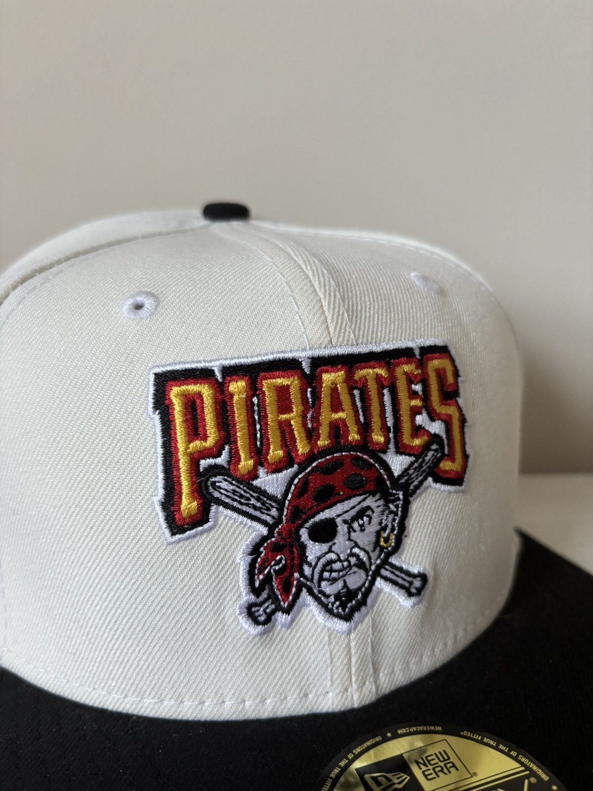 Hat Club Pittsbrugh Pirates Fitted Size 7 1/2 Hatclub Size ONE SIZE - 2 Thumbnail