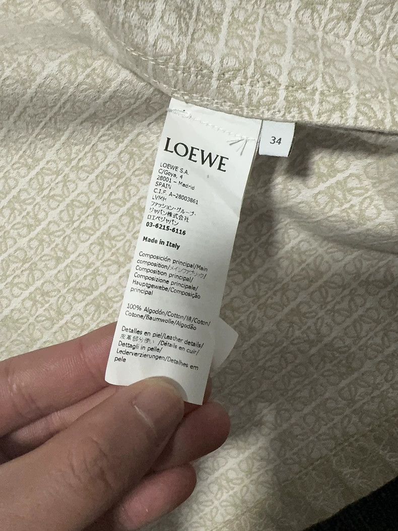 Loewe LOEWE Beige printed leather coat Size S / US 4 / IT 40 - 4 Thumbnail
