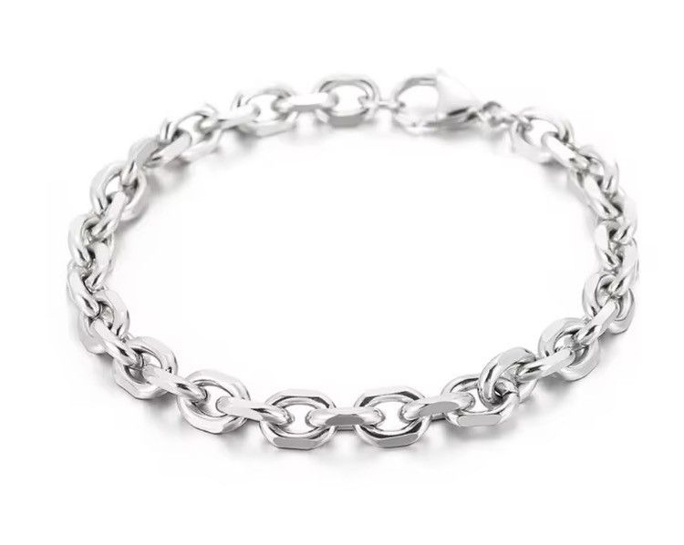 Japanese Brand 7 mm + 19 cm Punk Heavy Beveled Cable Chain Bracelet Size ONE SIZE - 4 Thumbnail