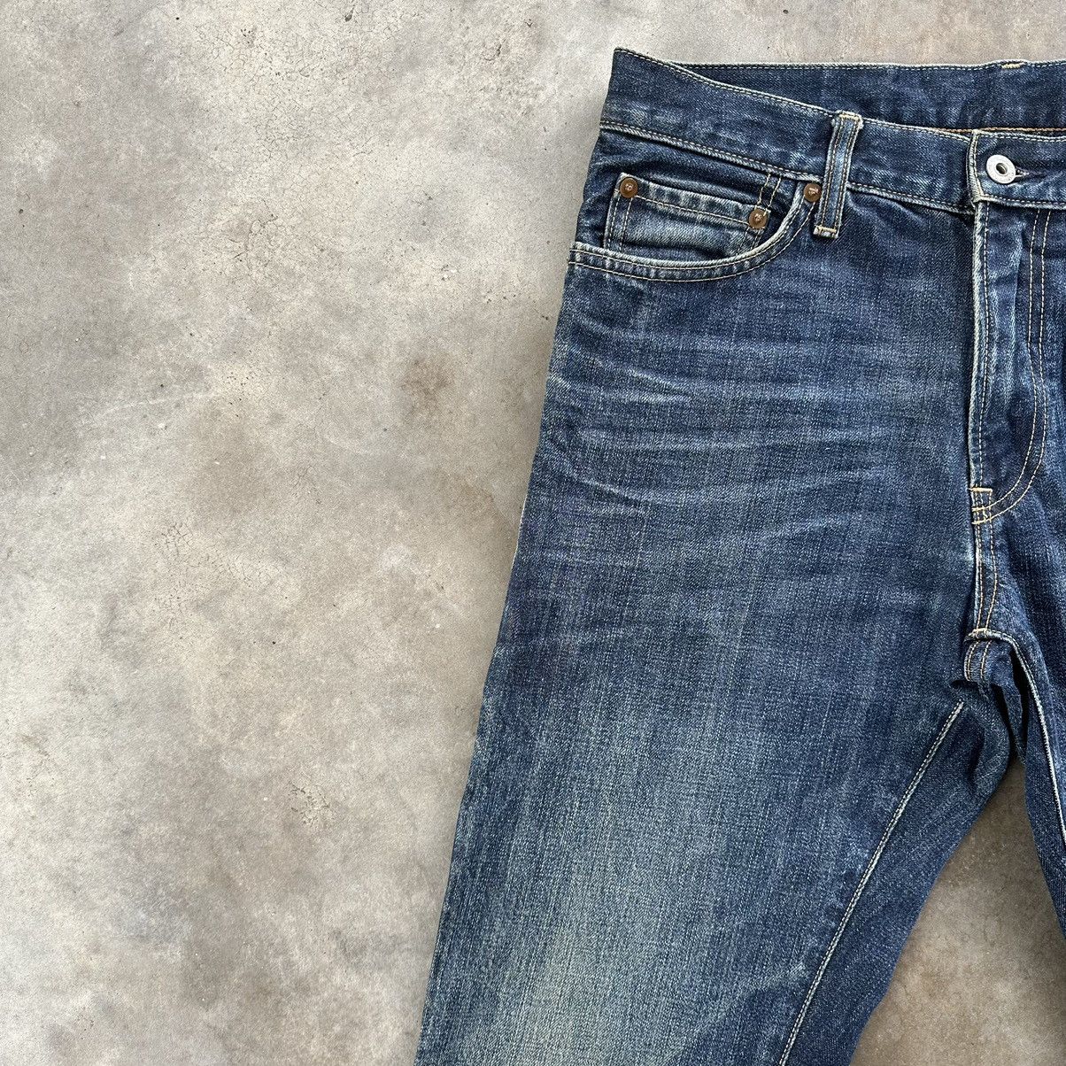 Japanese Brand Vintage Japanese UJ Faded Denim Jean Pant W33 Size US 33 - 4 Thumbnail