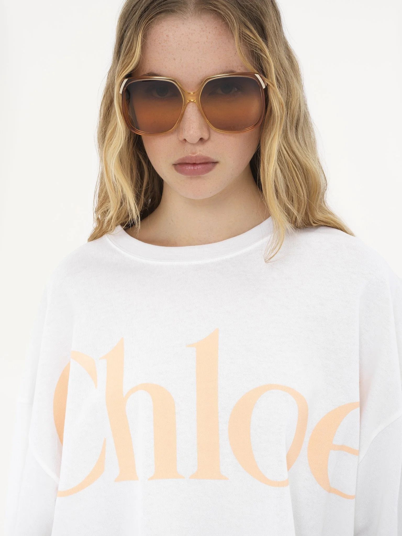 Chloe o1loc1c10226 Oversized Cropped Logo T-Shirt in White Size XS / US 0-2 / IT 36-38 - 5 Thumbnail