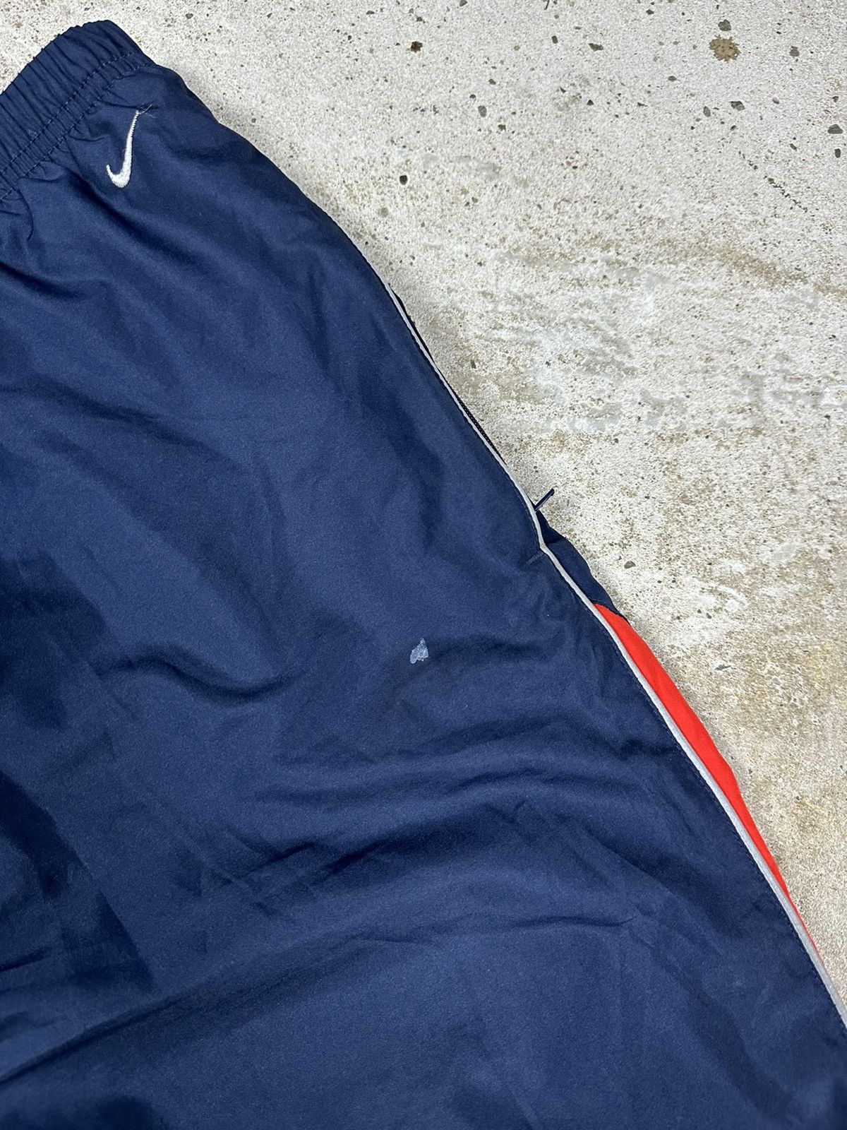 Nike Vintage Y2K Nike Navy Track Pants Swoosh Size US 32 / EU 48 - 8 Thumbnail