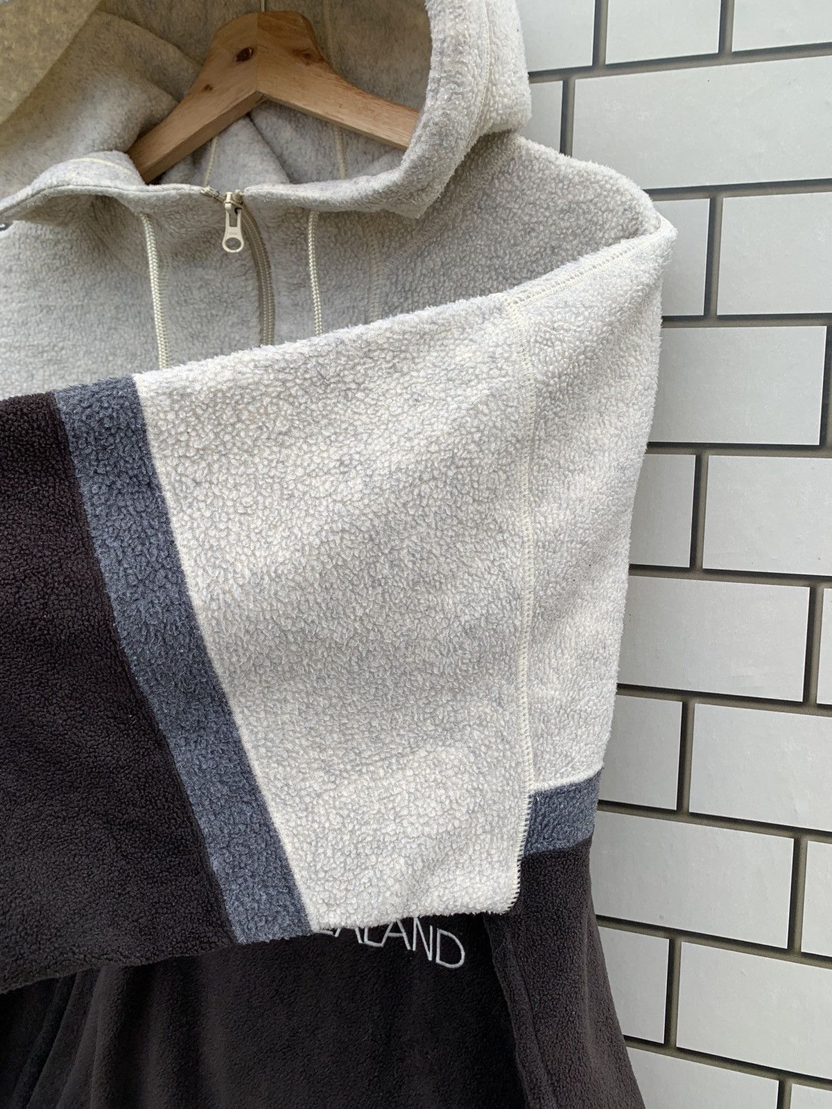 Canterbury of New Zealand × Vintage Vintage Canterbury x Polartec Sweatshirt Hoodie Half Zip Size US XL / EU 56 / 4 - 13 Thumbnail