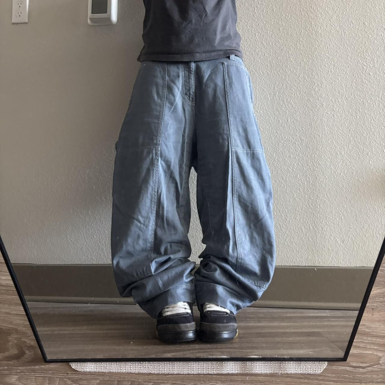 Vintage Crazy Vintage Y2K/2000s Baggy Faded Blue Workwear Skater Style Pants! 36x30 Size US 36 / EU 52 - 1 Thumbnail