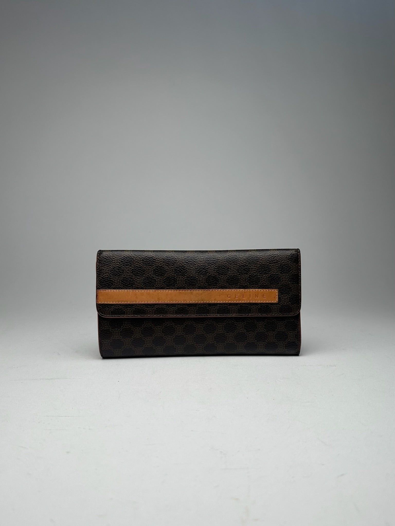 Celine Vintage Triomphe Leather Monogram Wallet Brown Size ONE SIZE - 1 Thumbnail