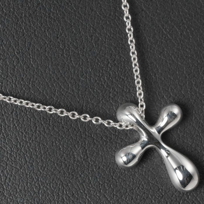 Tiffany & Co. Tiffany Small Cross Necklace Silver 925 TIFFANY&Co. Women