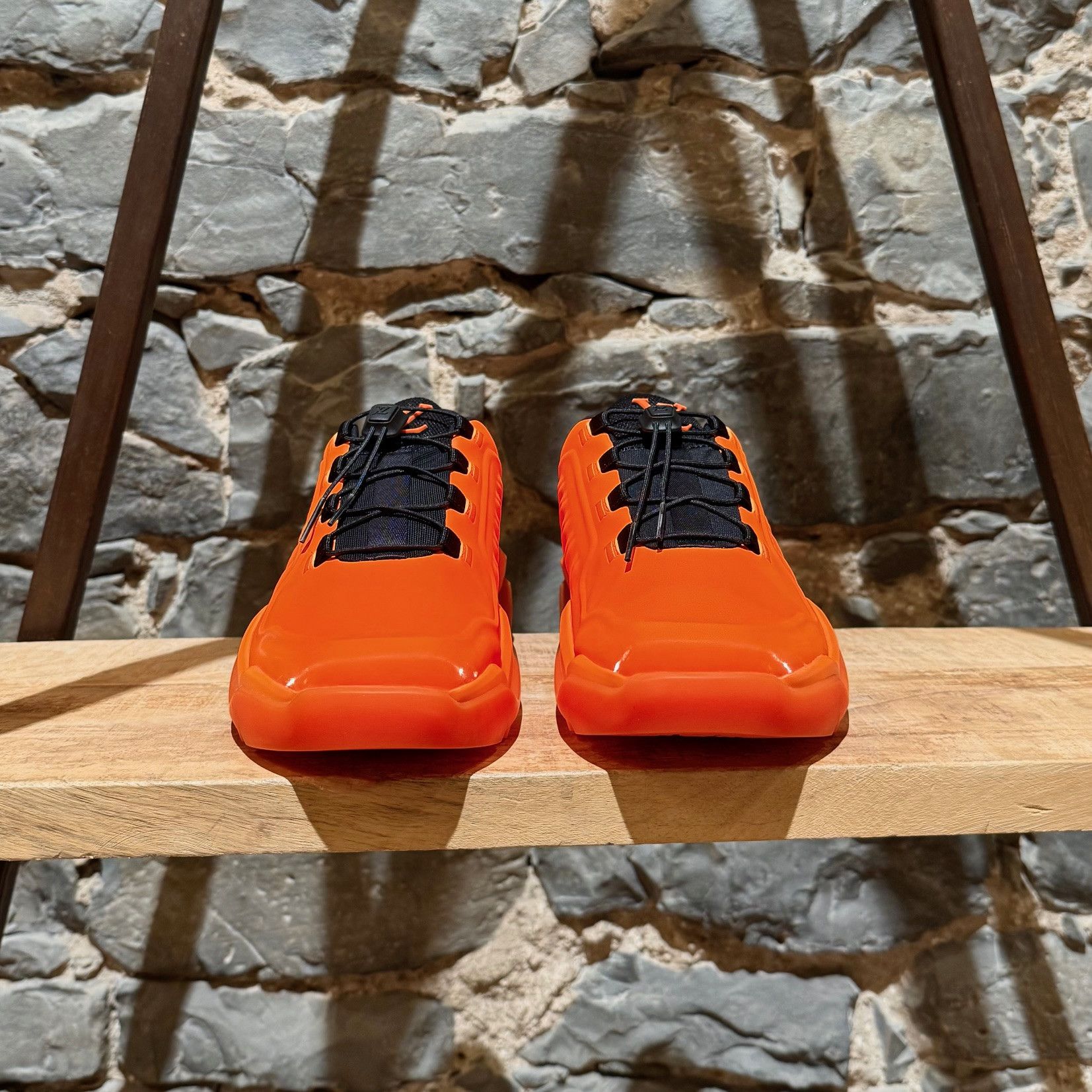 Louis Vuitton Louis Vuitton 2021 Millenium Orange Black Sneakers Size US 8.5 / EU 41-42 - 3 Thumbnail