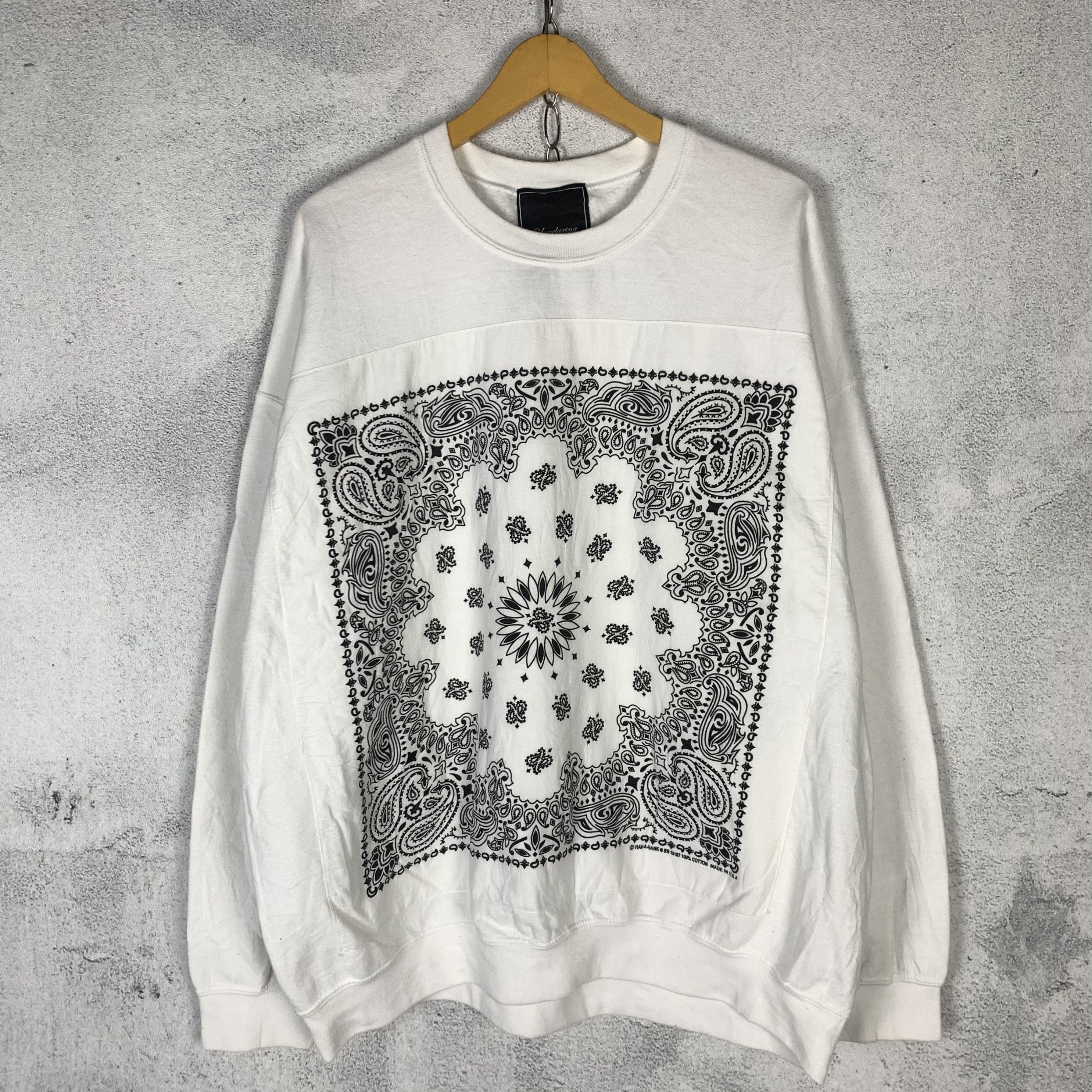 Japanese Brand Unrelaxing Bandana Paisley Hav A Hank Sweatshirt Crewneck Size US XXL / EU 58 / 5 - 1 Thumbnail
