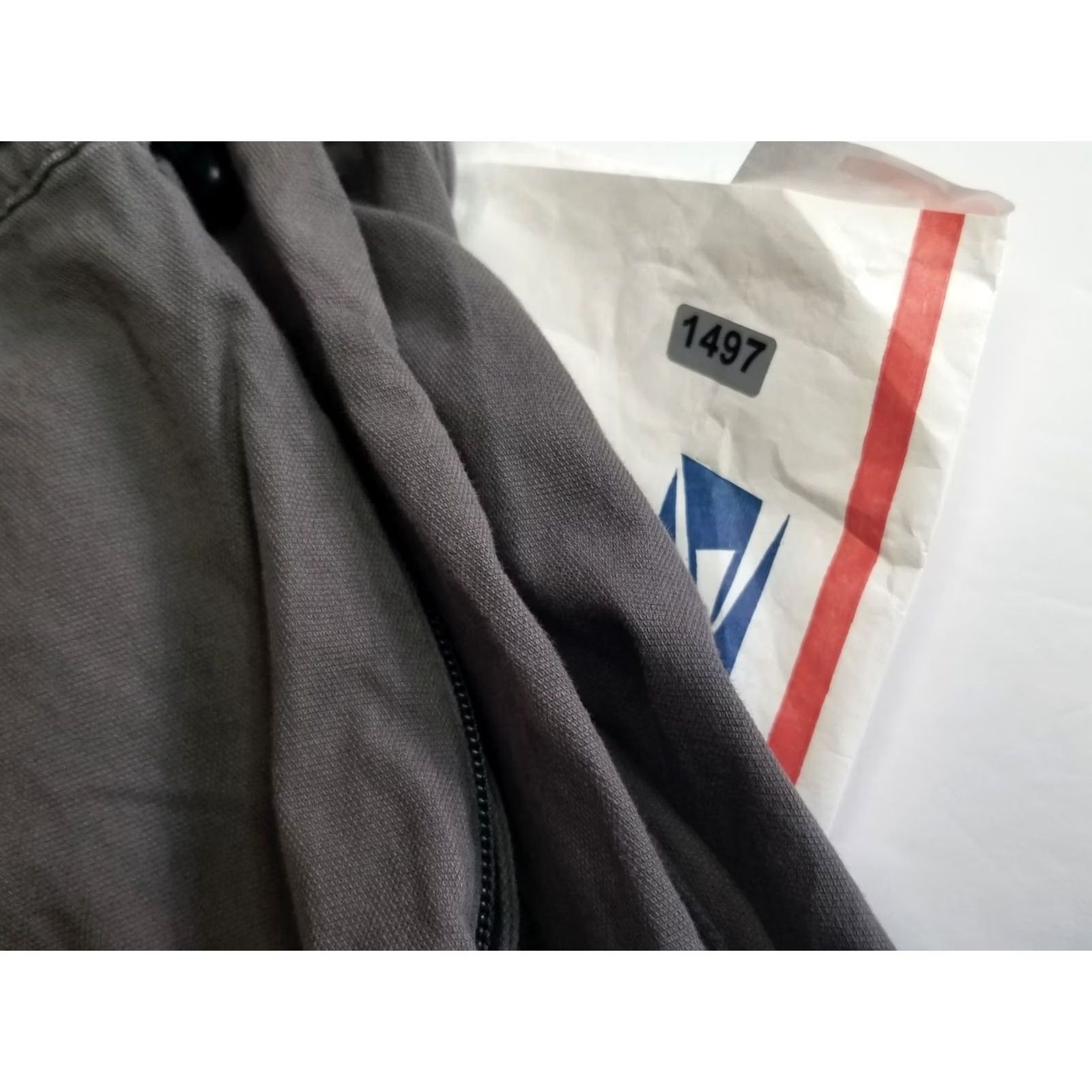 Vintage BC Clothing Mens Shorts Cargo Pocket Gray 32 Regular 8in Inseam Knit Cotton Nylon Lightweight Belted Breathable Zipper Pockets Travel Casual Size US 31 - 7 Thumbnail