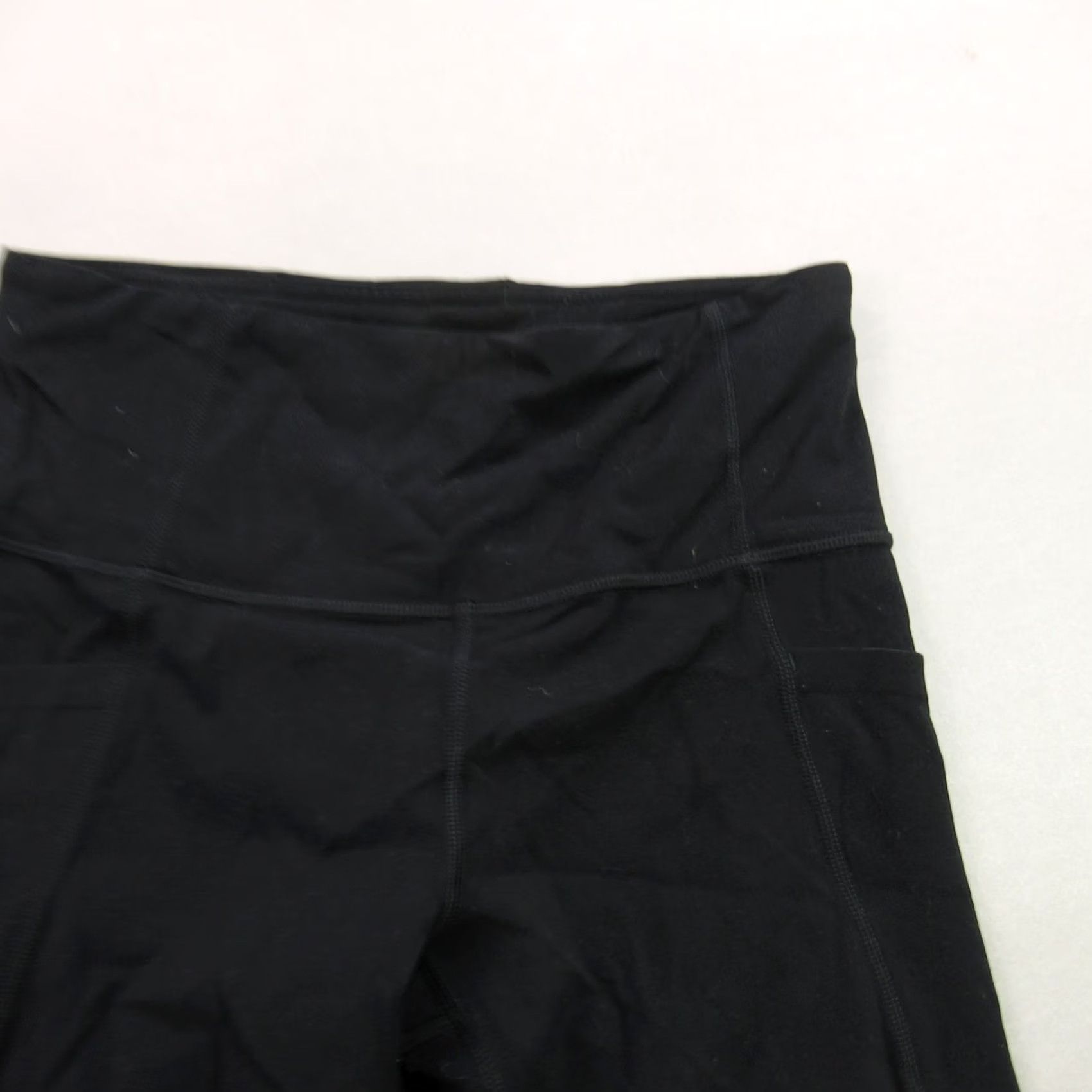 Athleta Athleta Leggings Shorts Womens Small Workout Gym Stretch Black Lightweight Yoga Size 28" / US 6 / IT 42 - 2 Thumbnail
