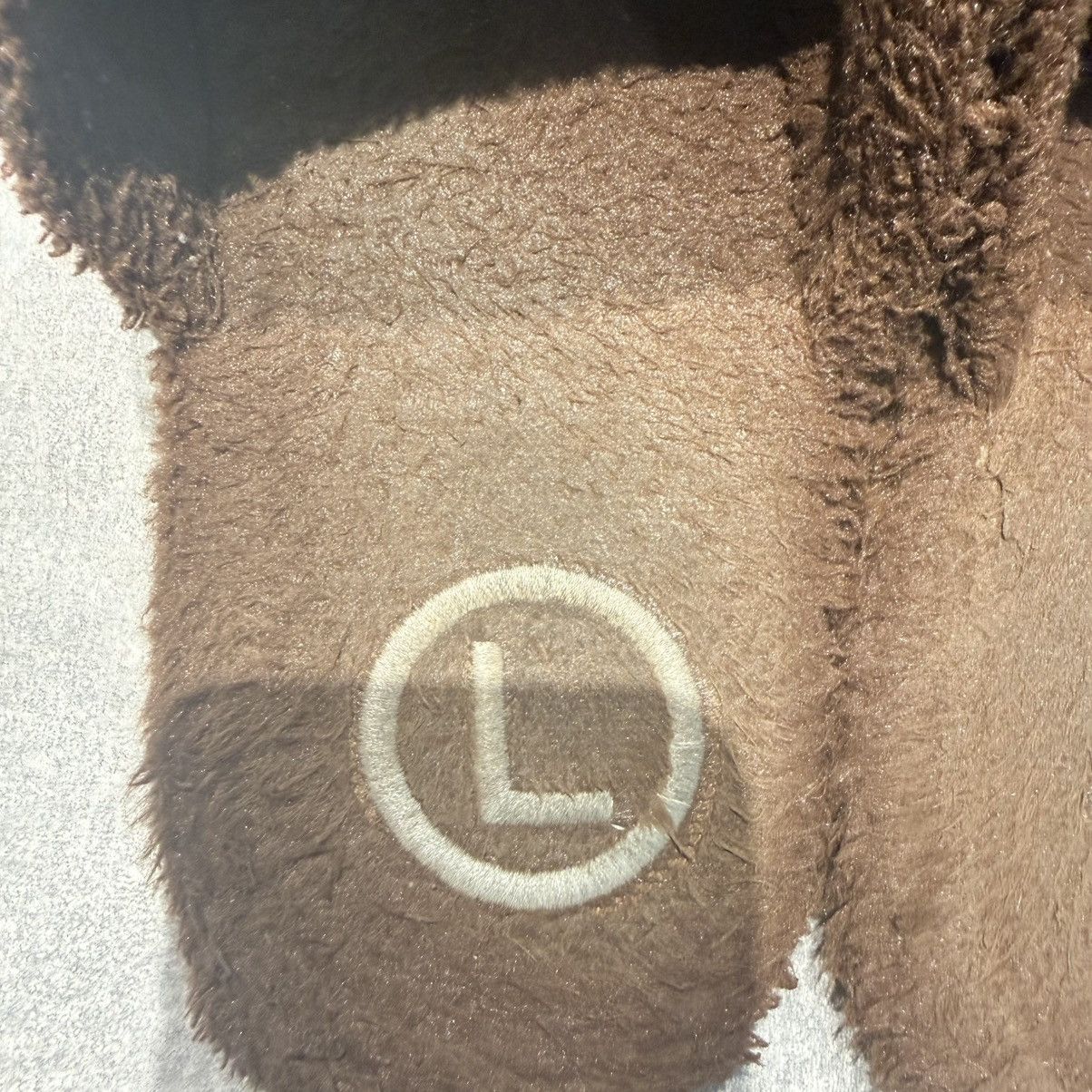 Bape Rare BAPE A BATHING APE BROWN HEAD SLIPPERS Size US 10 / EU 43 - 5 Thumbnail