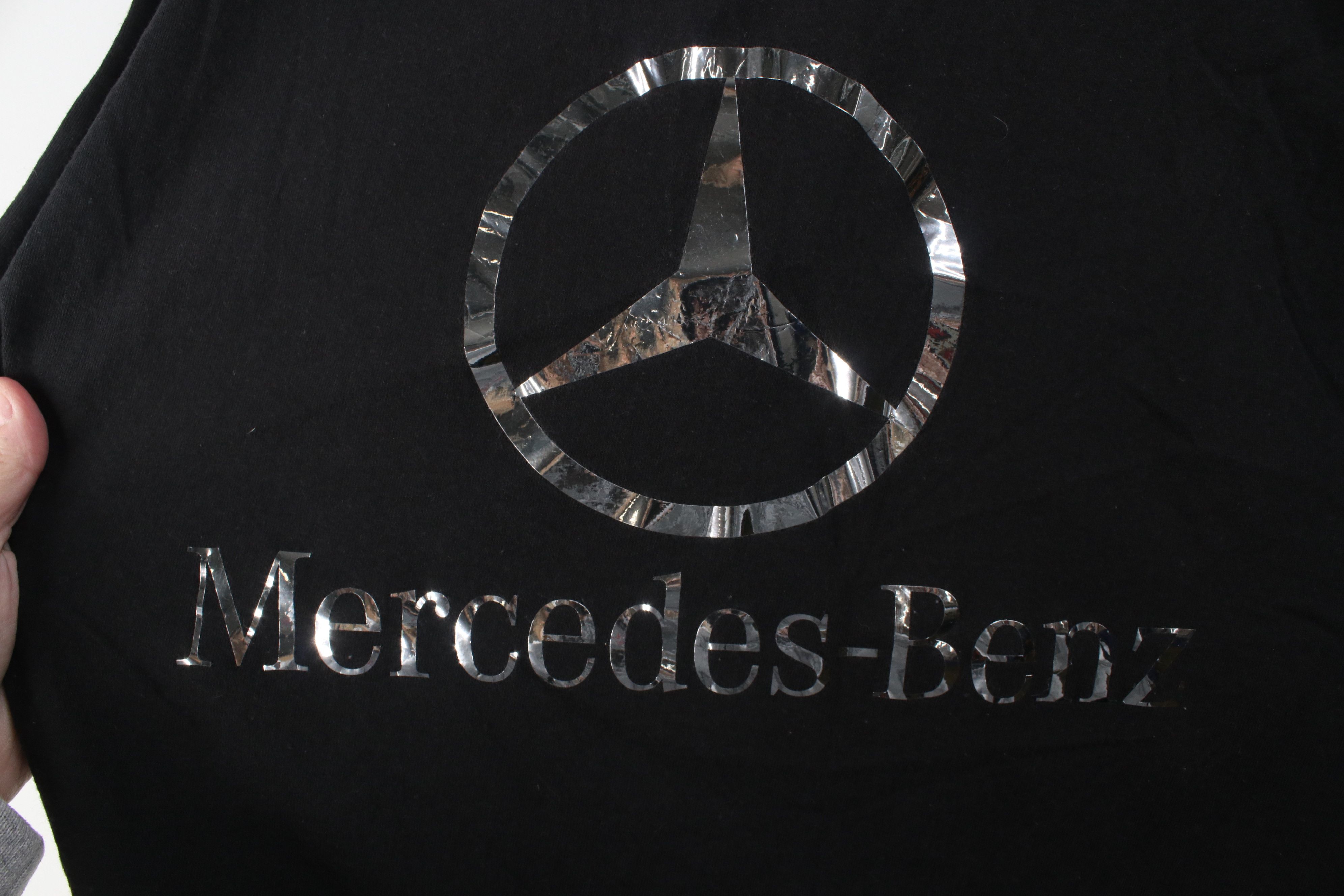 Vintage Vintage 90s Y2K Spell Out Mercedes Benz Racing T-Shirt Black Size US XL / EU 56 / 4 - 4 Thumbnail