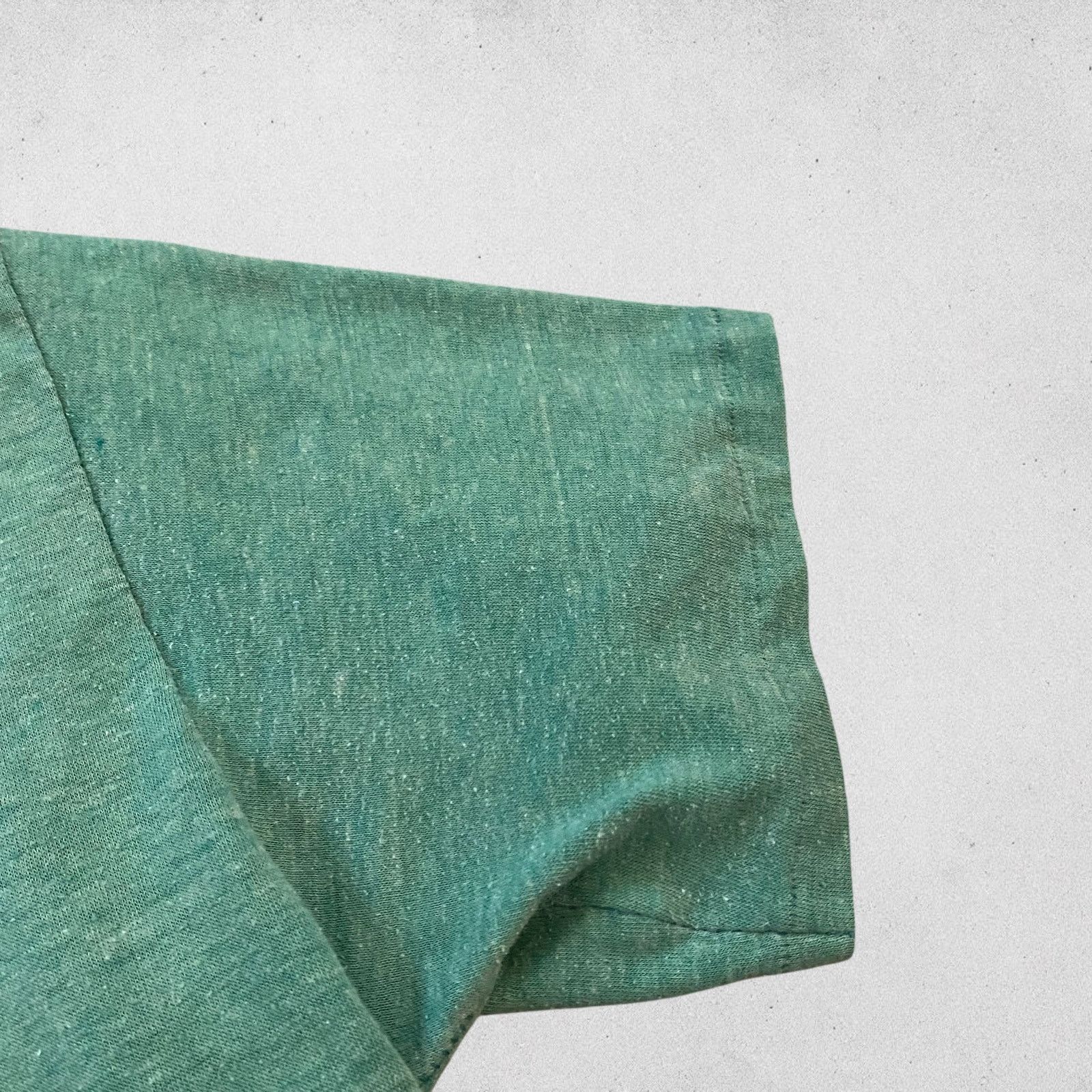 Vintage Vintage Classic Car Moq 11 Heather Green Paper Thin T Shirt Size US S / EU 44-46 / 1 - 6 Thumbnail