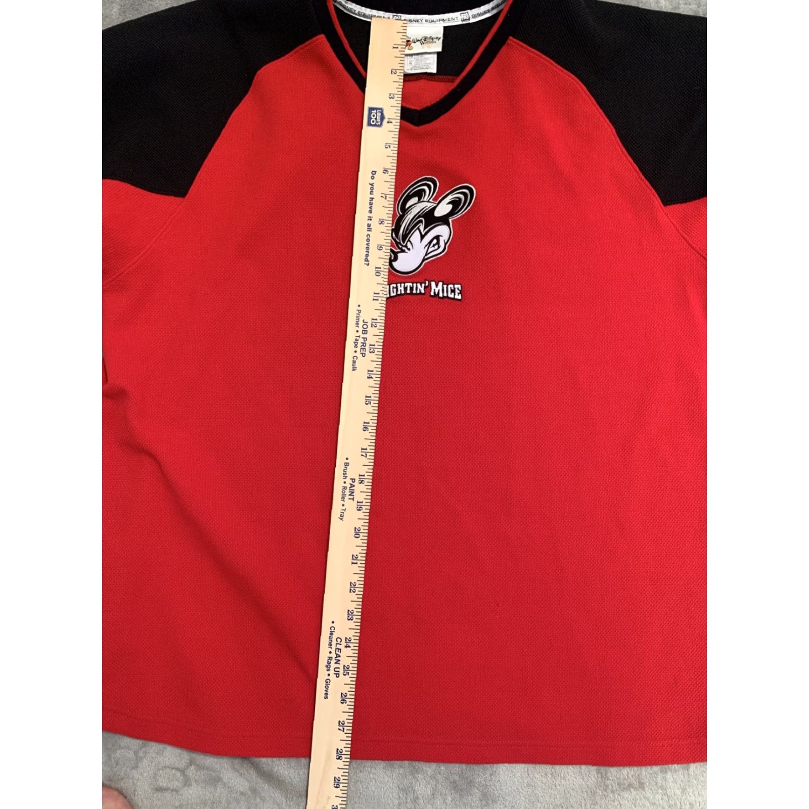 Disney VINTAGE Walt Disney L/S Shirt Men’s XL Disney Equipment Mickey Mouse Long Sleeve Crew Neck Red Logo 80s SHIRT Mens Size US XL / EU 56 / 4 - 6 Thumbnail