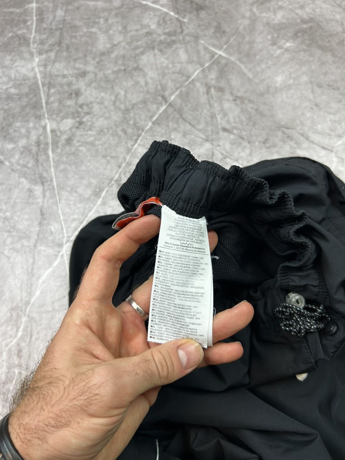 Nike Nike AIR vintage track pants XL black joggers Y2K Gorpcore Size US 34 / EU 50 - 10 Thumbnail