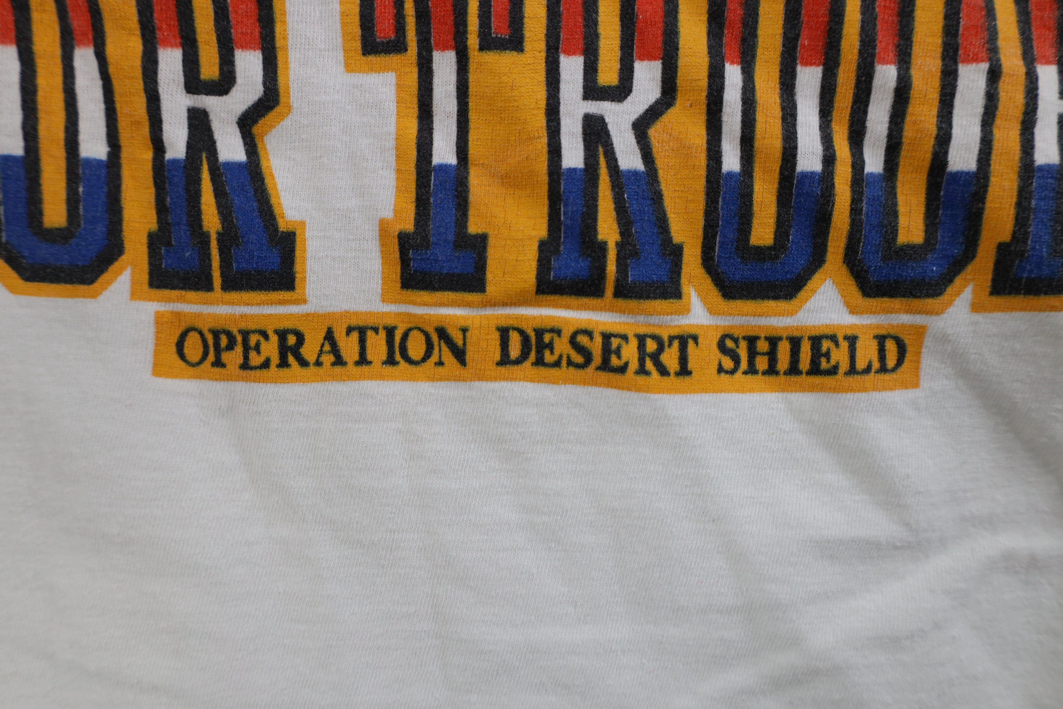 Vintage Vintage 90s Support Troops Operation Desert Shield T-Shirt Size US L / EU 52-54 / 3 - 8 Thumbnail