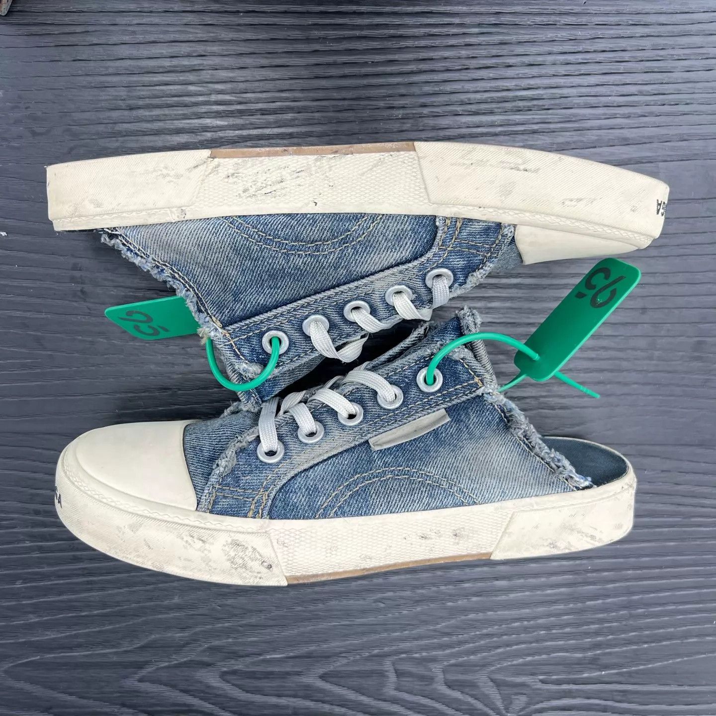 Balenciaga Balenciaga Denim Blue Flat Mules Women's 37 Size US 6.5 / IT 36.5 - 2 Thumbnail