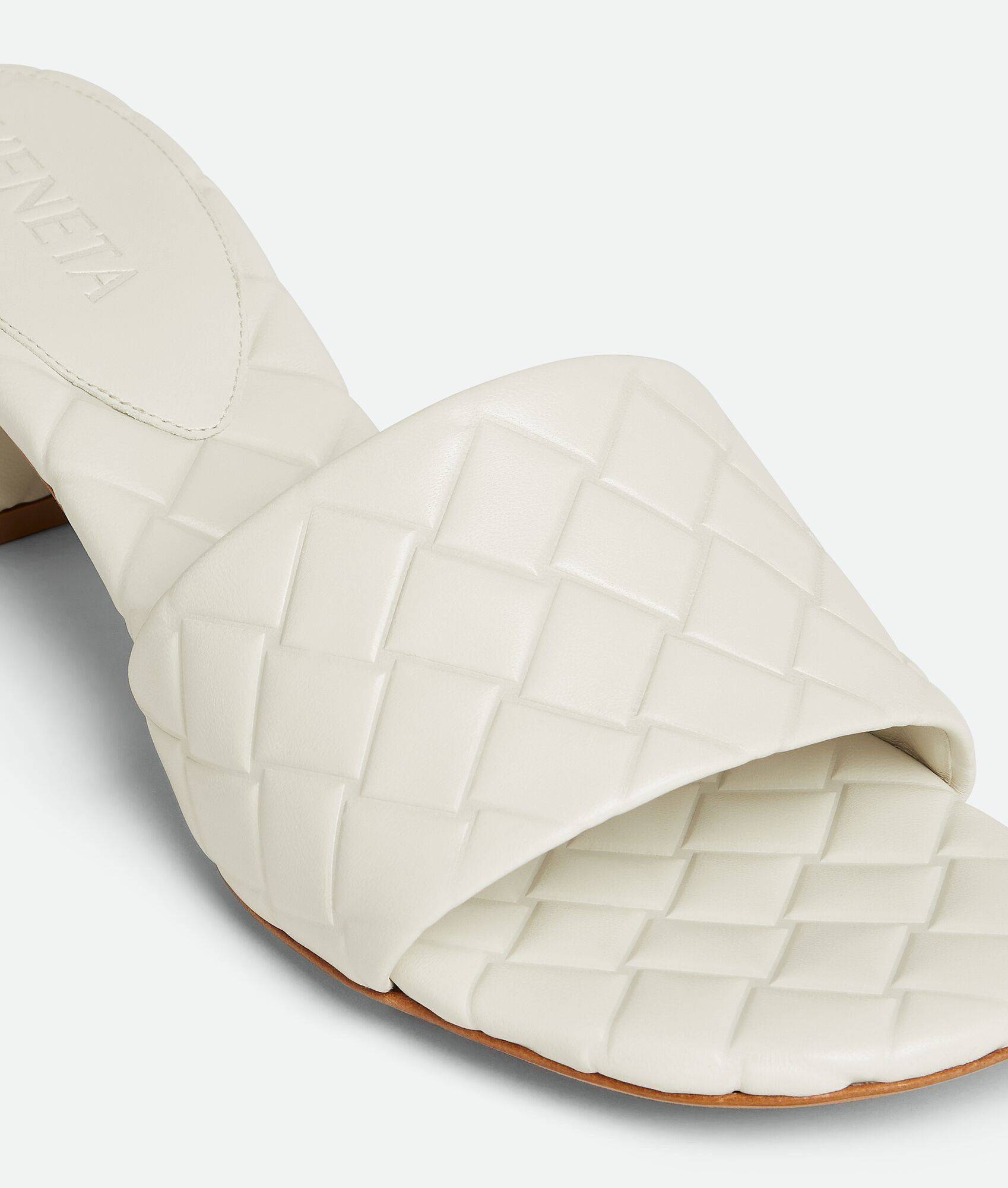 Bottega Veneta o1bcso1str0725 Amy Mules in String Size US 4.5 / IT 34.5 - 6 Thumbnail