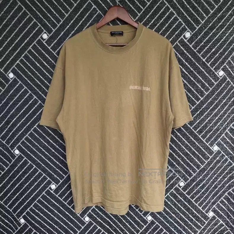 Balenciaga Balenciaga Embroidered reversed letter logo short-sleeve Size US M / EU 48-50 / 2 - 1 Thumbnail