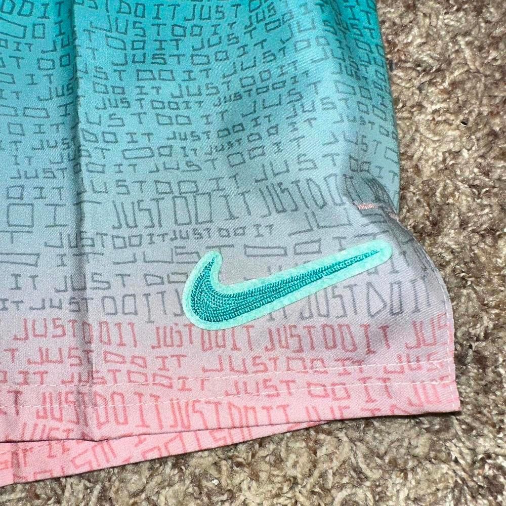 Nike Nike Swim Men's JDI Fade 9" Volley Shorts Bleached Coral Size US 32 / EU 48 - 2 Thumbnail