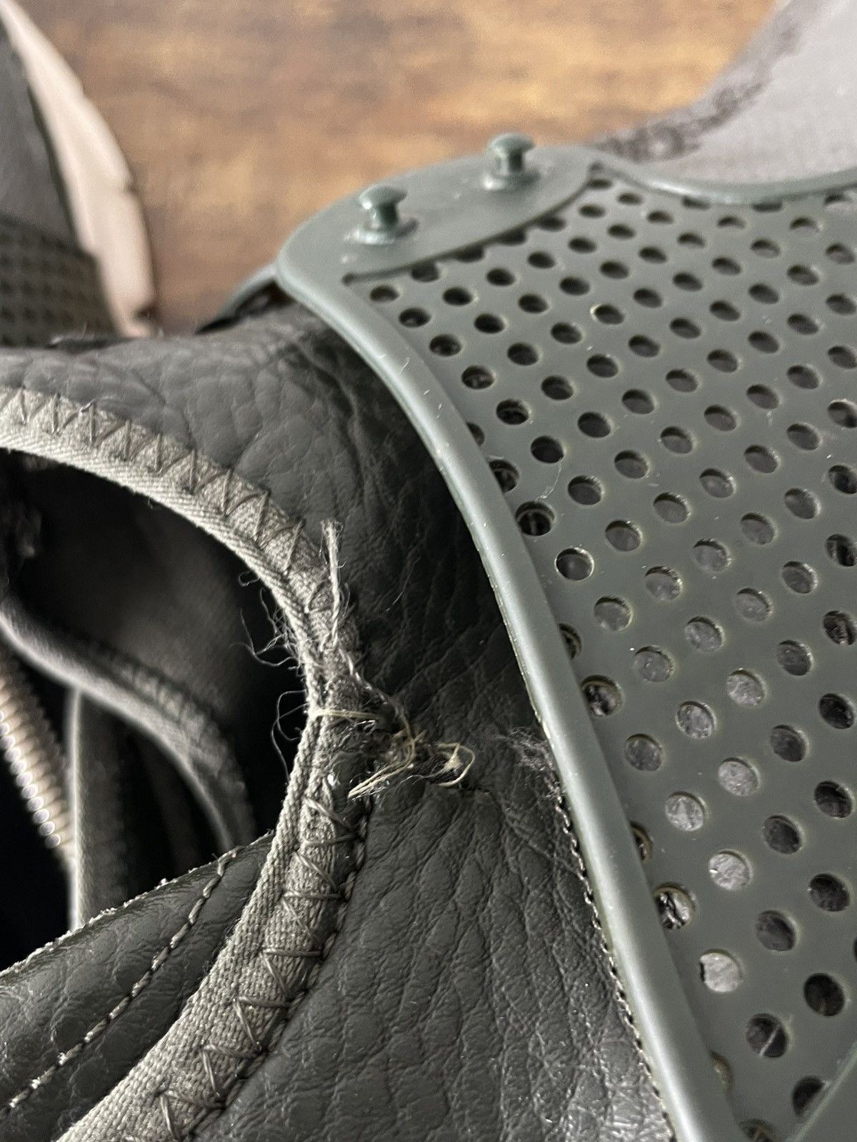 Nike × Stone Island Nike Sock Dart Mid x Stone Island Sneakers Dark Green RARE Size US 9 / EU 42 - 13 Thumbnail