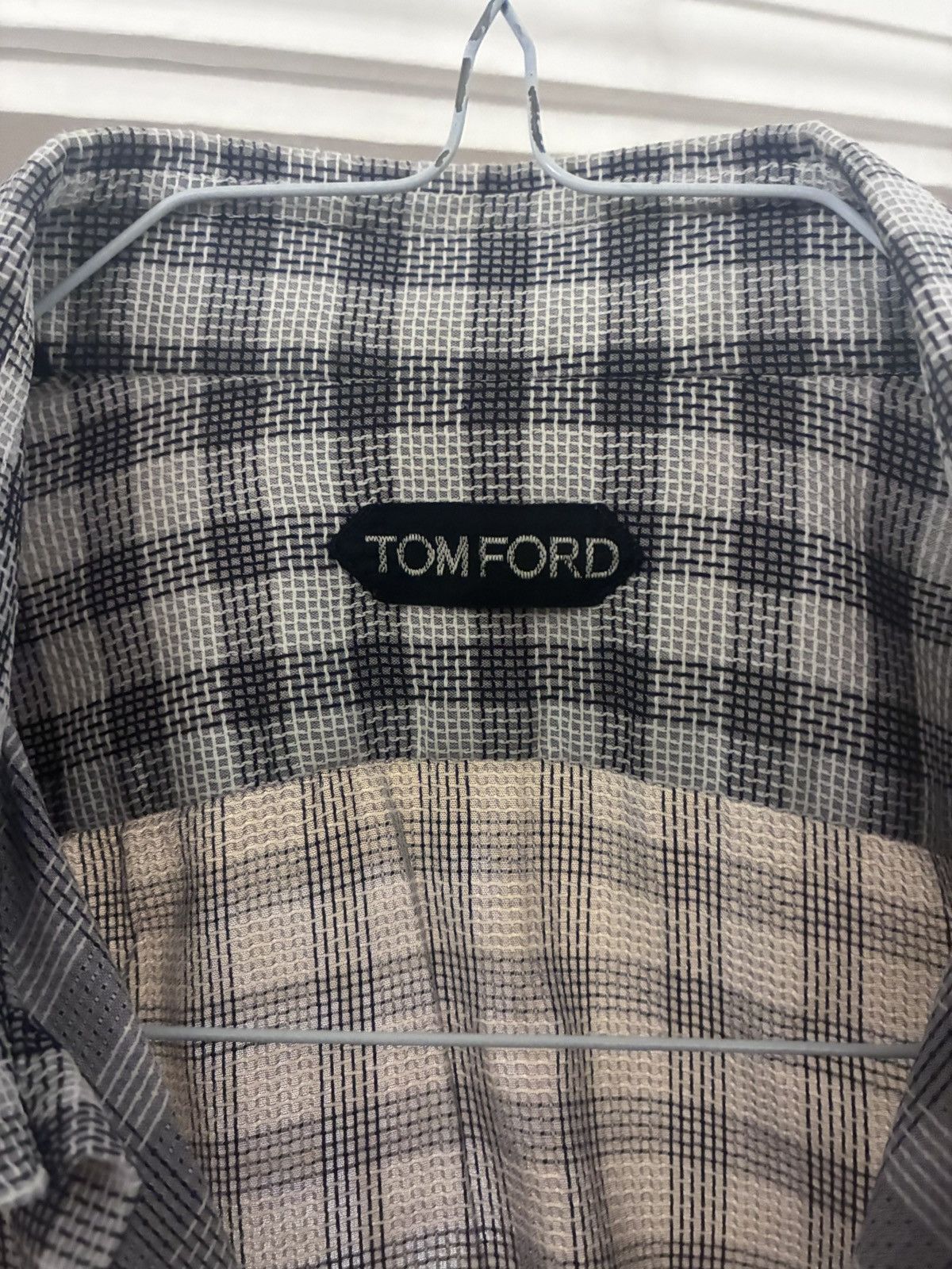 Grailed Tom ford grey check cotton shirt size 39 15.5 Size US M / EU 48-50 / 2 - 2 Thumbnail