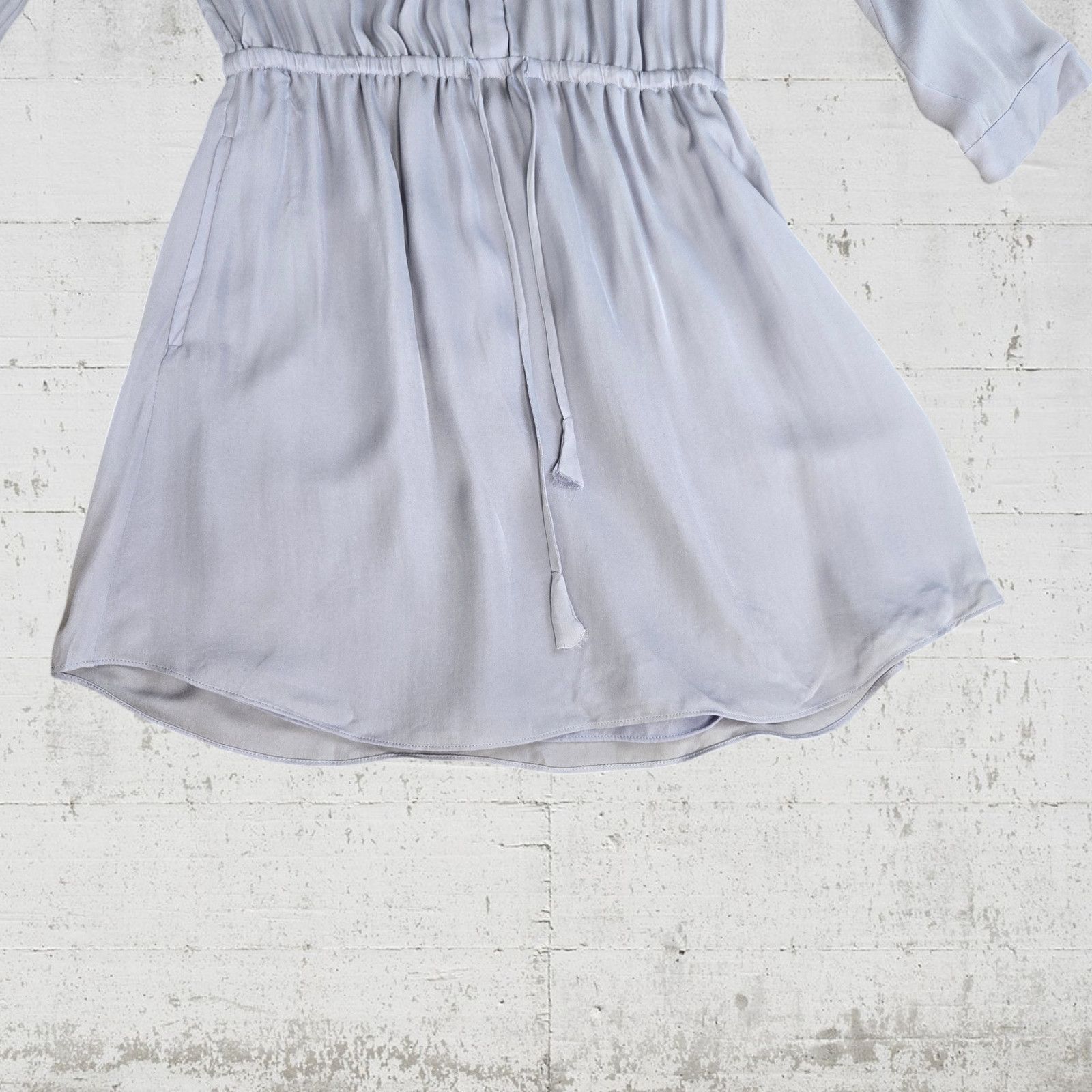 Aritzia Aritzia Babaton Bennett Silk Mini Dress Lilac Size Medium Size M / US 6-8 / IT 42-44 - 6 Thumbnail