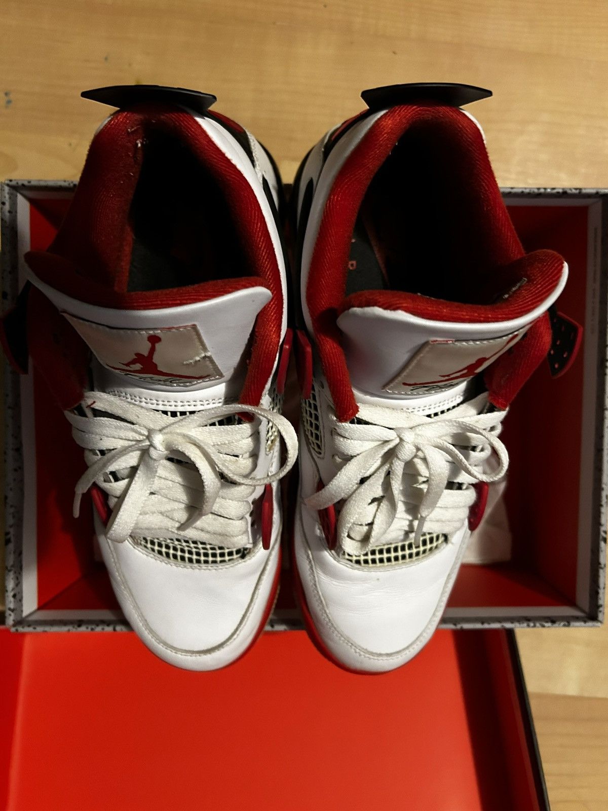 Jordan Brand Jordan 4 Fire Red Nike Air Size US 9.5 / EU 42-43 - 1 Thumbnail