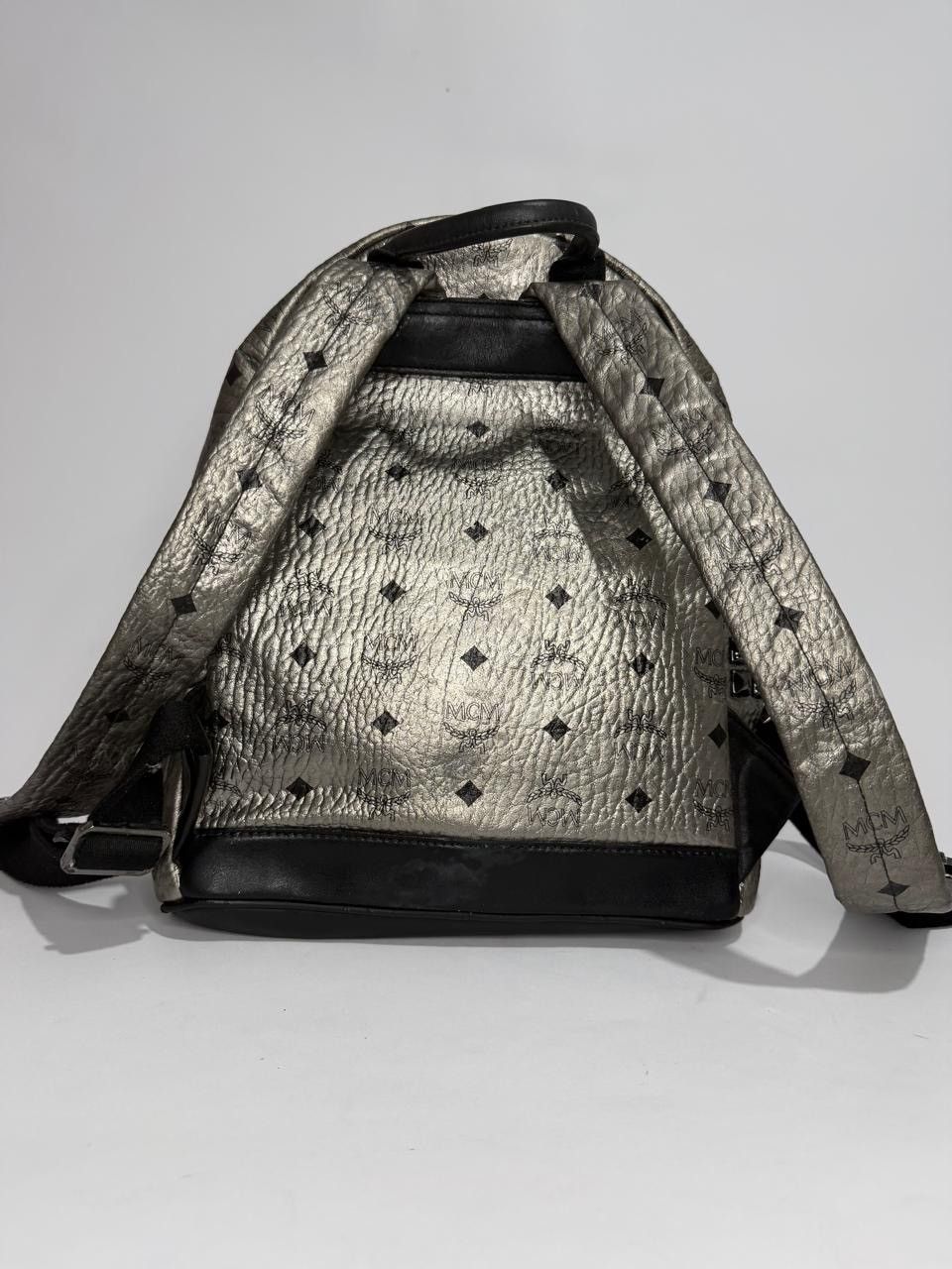 MCM MCM Unisex Visetos Studded Small Stark M Backpack Size ONE SIZE - 8 Thumbnail