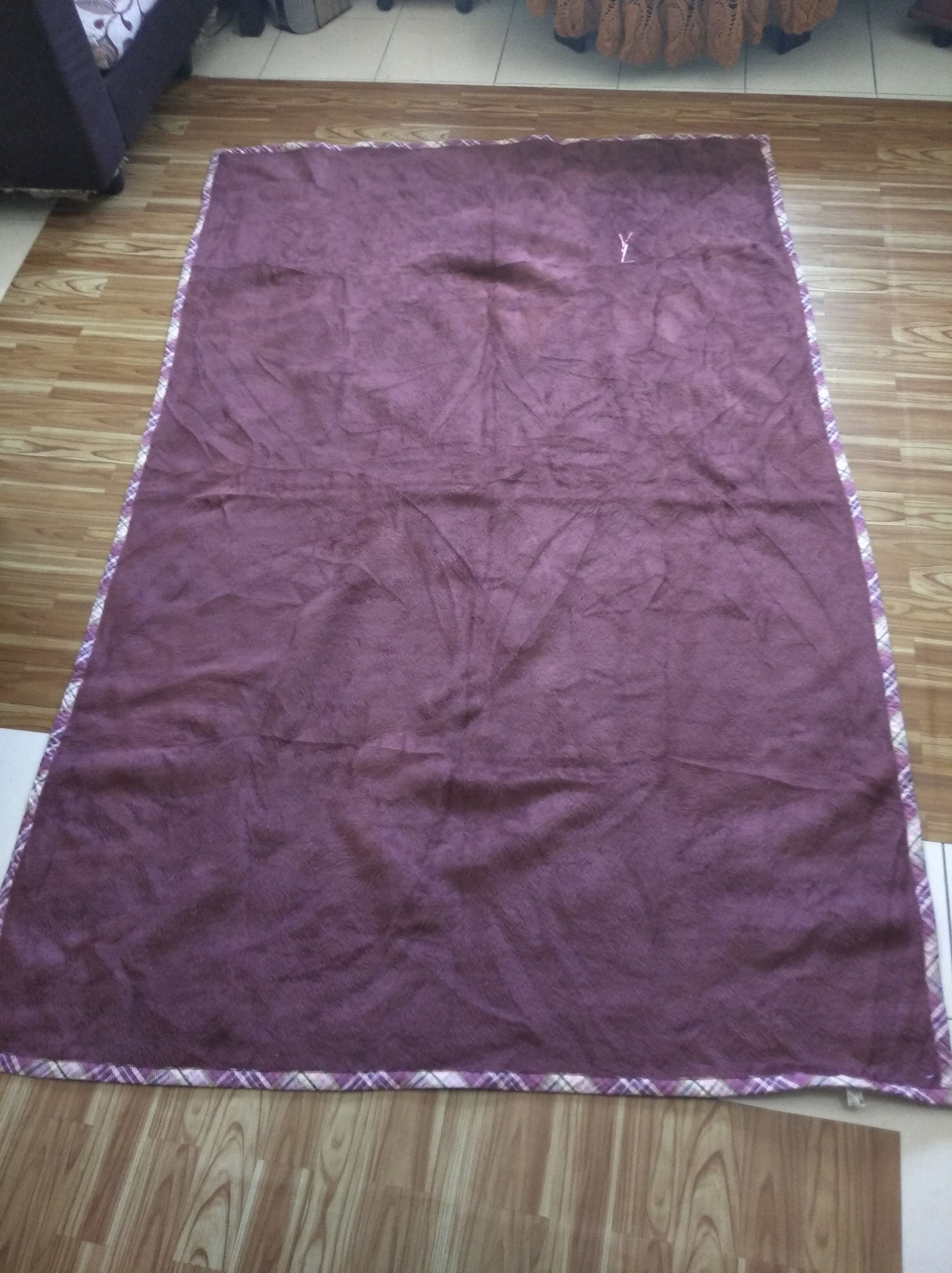 Yves Saint Laurent Yves Saint Laurent Blanket Size ONE SIZE - 5 Thumbnail