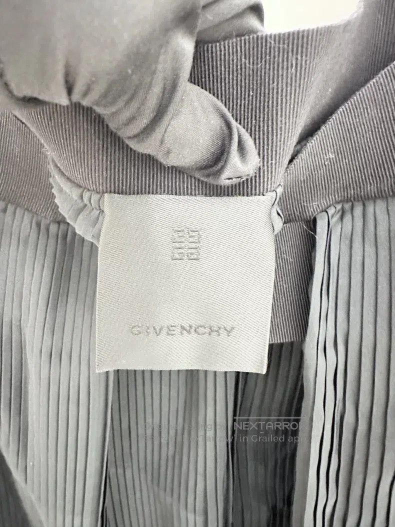 Givenchy Givenchy Size34 Navy Pleated Skirt (Size 34) Size XXL / US 16-18 / IT 52-54 - 3 Thumbnail