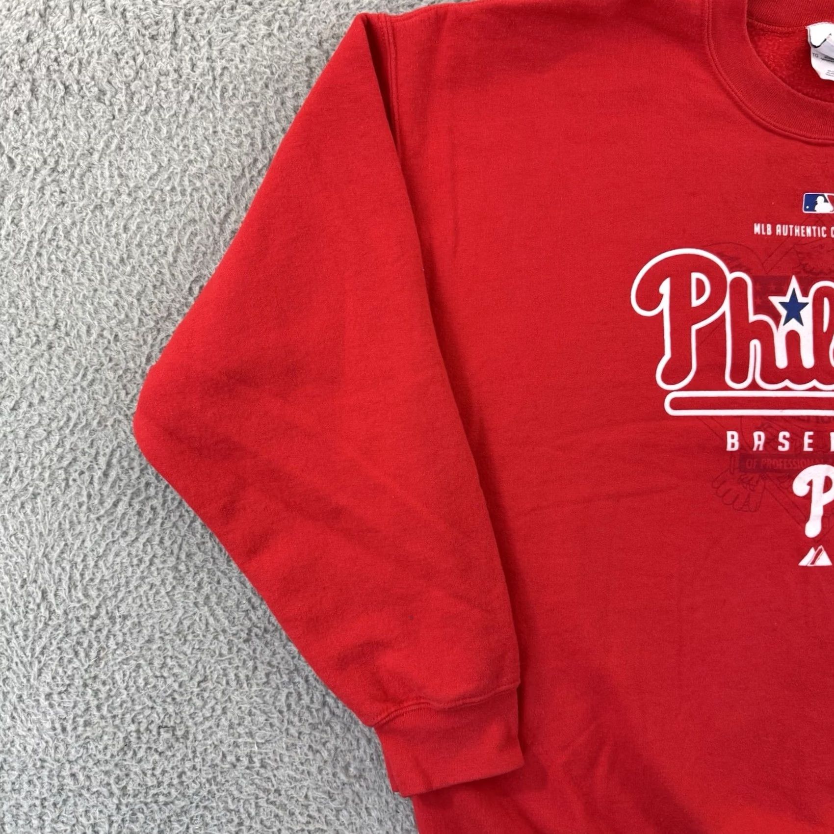 MLB VINTAGE Majestic Philadelphia Phillies Sweatshirt Men’s XL Red 90s Graphic Print Crew Neck Pullover MLB Baseball USA Size US XL / EU 56 / 4 - 4 Thumbnail