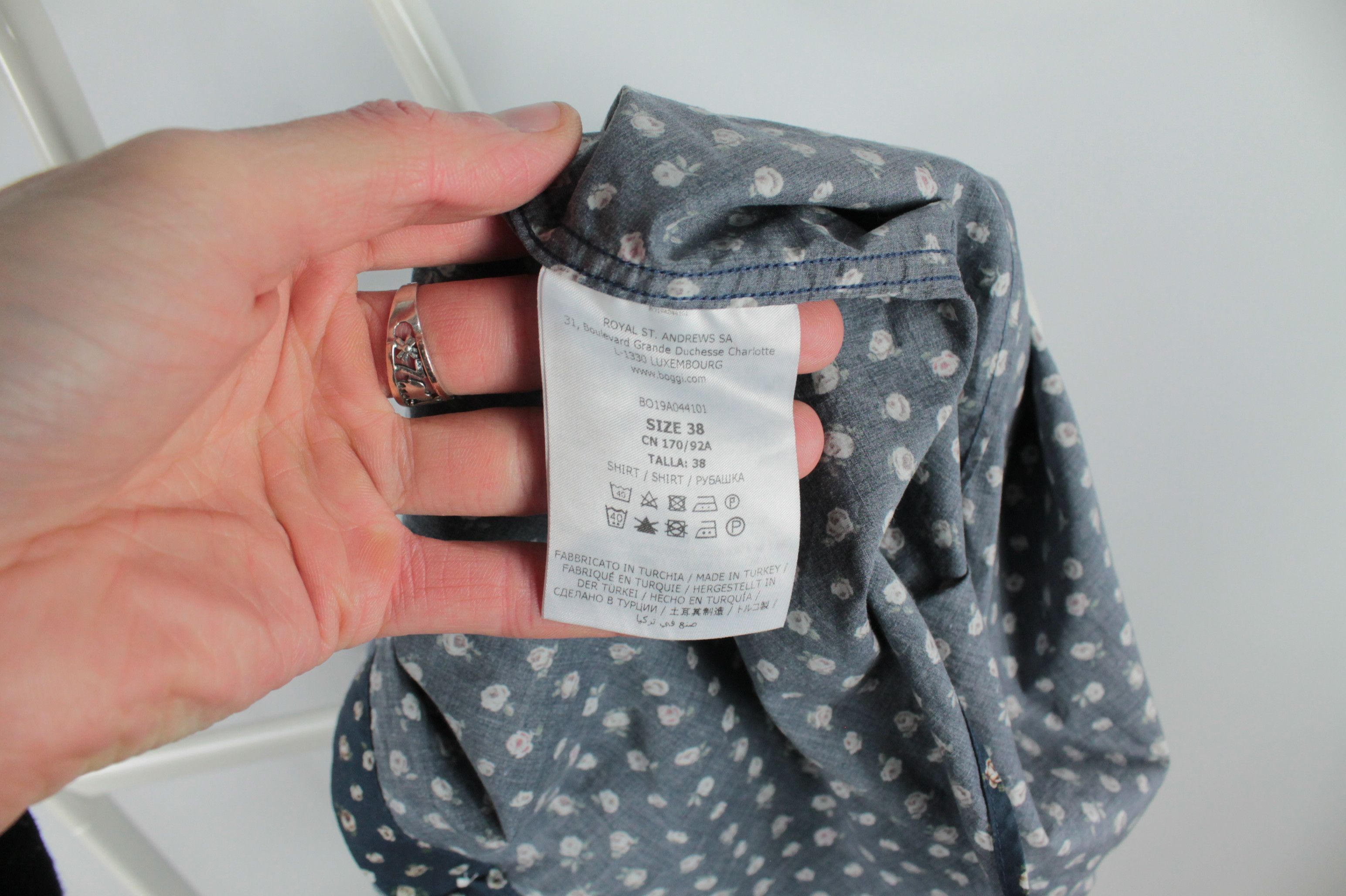 Boggi Boggi Floral Pattern Slim Fit Dress Florence Collar Shirt Size US M / EU 48-50 / 2 - 13 Thumbnail