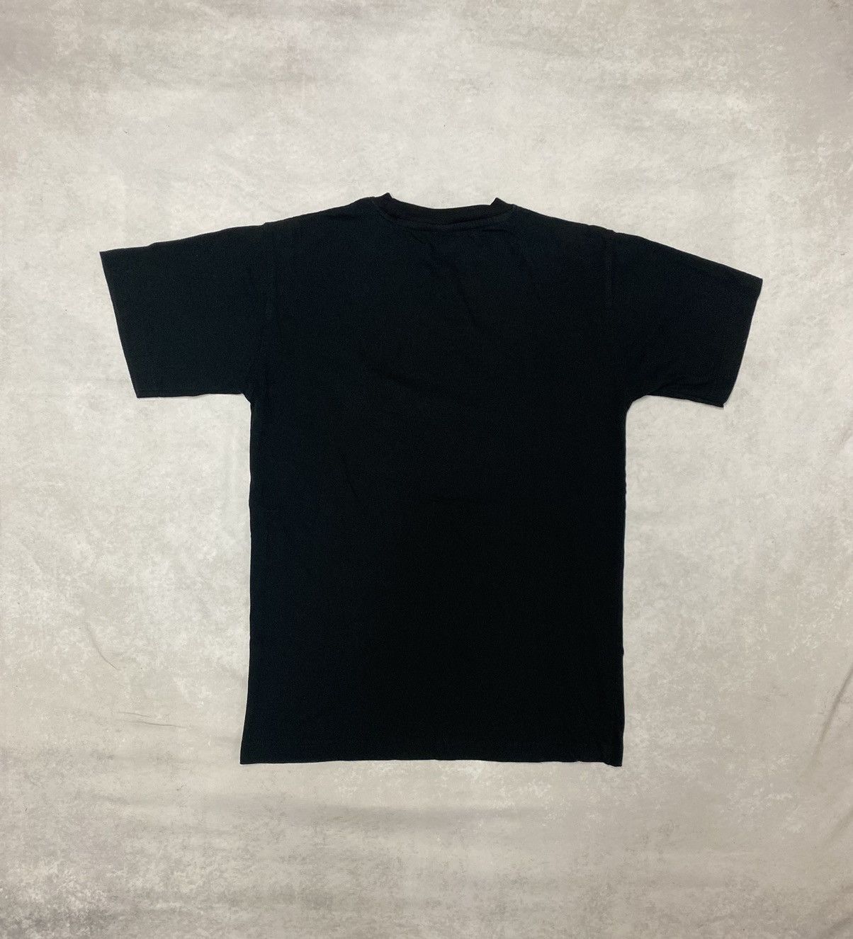 Vintage Vintage Y2K Humor Crazy Skater “Shit Happens” Religion Tee M Size US M / EU 48-50 / 2 - 4 Thumbnail