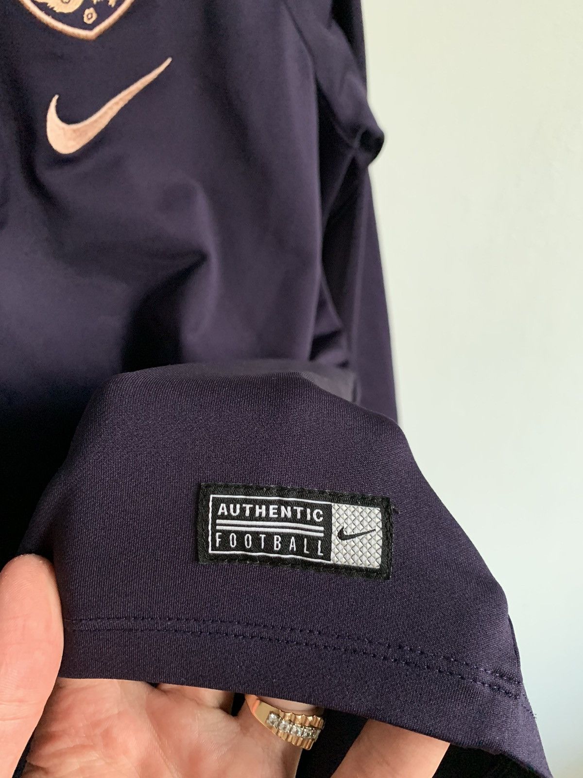 Nike England Football Shirt Soccer 2019 Size S / US 4 / IT 40 - 4 Thumbnail