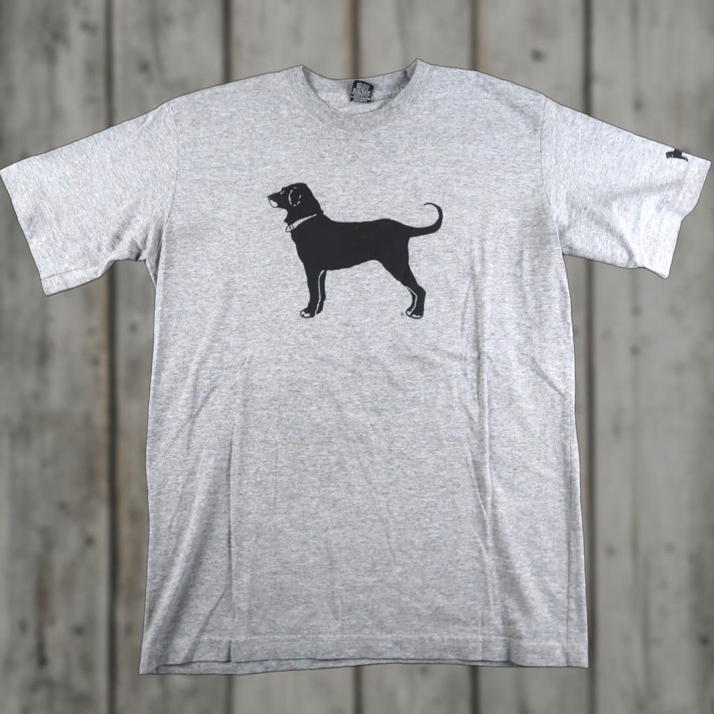 Vintage VINTAGE The Black Dog Mens L T Shirt Gray Martha's Vineyard Short Sleeve 2004 Crew Neck Dog Logo Graphic Print Cotton Knit Size US L / EU 52-54 / 3 - 1 Thumbnail
