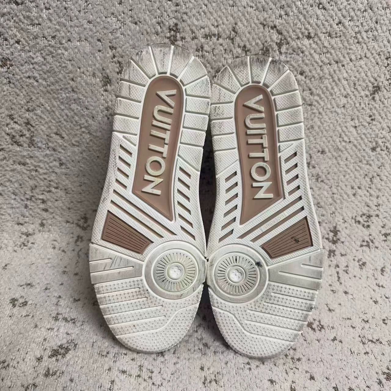 Louis Vuitton LV New Pink Trainer Size 38 Worn 2x Unwashed Size US 7.5 / IT 37.5 - 4 Thumbnail