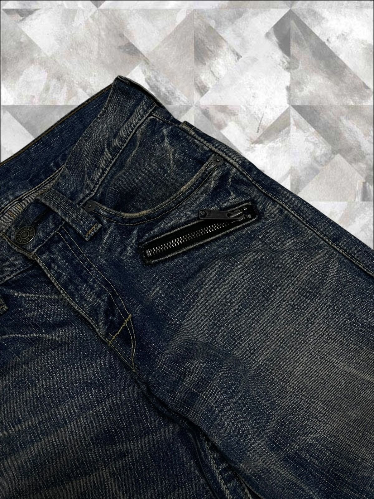 Levi's Vintage Clothing Vintage 1990s Designer Levis 502 Distressed Regular Denim Size US 28 / EU 44 - 8 Thumbnail