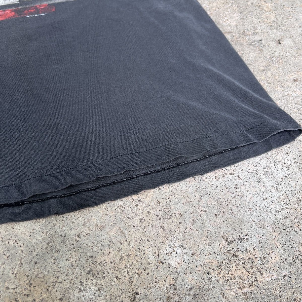 Band Tees Vintage 90s Pearl Jam Window Pain Tee XL Thrashed Sun Faded Size US XL / EU 56 / 4 - 16 Thumbnail