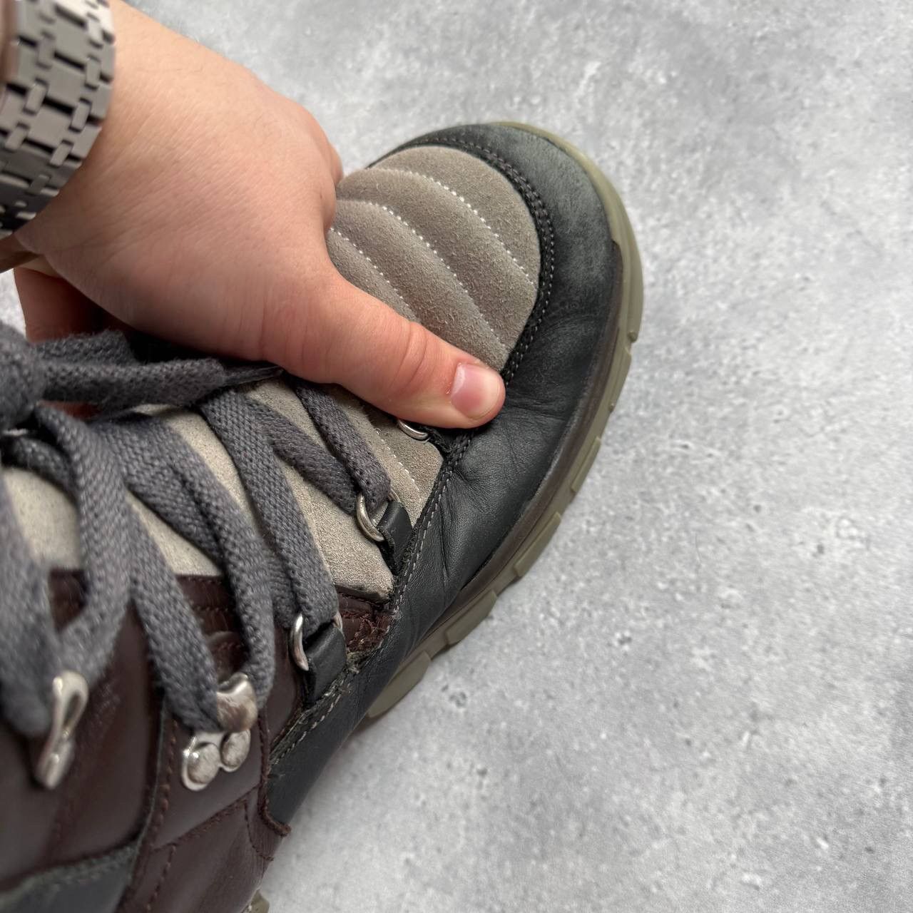 Dolce & Gabbana Dolce & Gabbana DG RTW F/W 2010 Apres Ski Boots Gray/ Brown Size US 10 / EU 43 - 17 Thumbnail