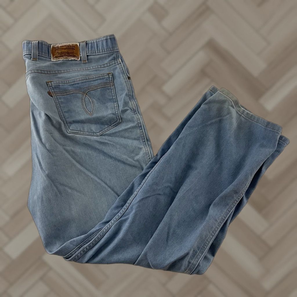 Levi's VINTAGE Levi's Jeans Blue Men 44x30 Action Straight Leg 1990s Vintage Levi's Action Jeans Blue 44x30 Men Jeans Blue 90s Size US 44 / EU 60 - 1 Thumbnail