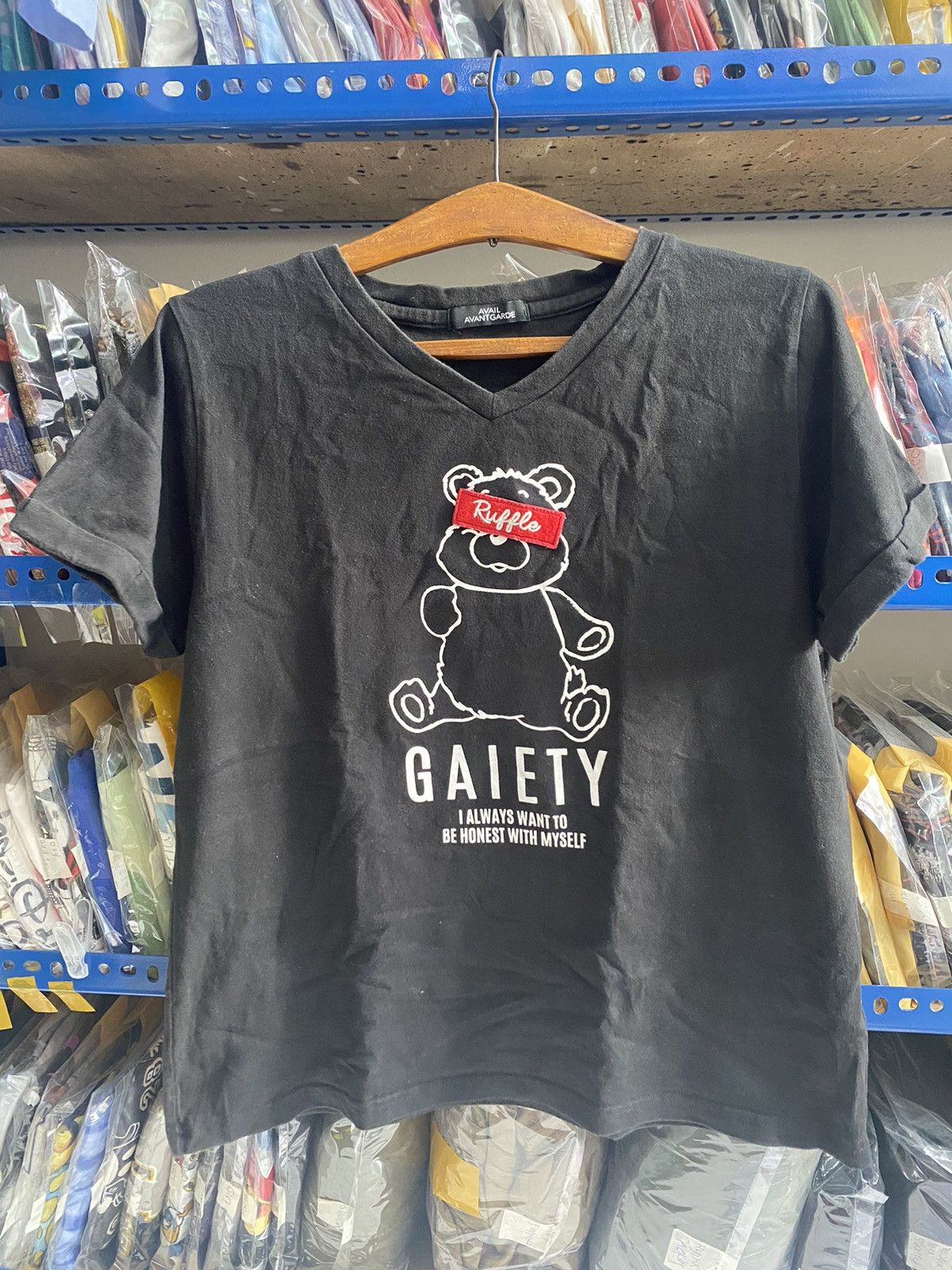 Japanese Brand AVAIL AVANT GARDE TSHIRT Size S / US 4 / IT 40 - 1 Thumbnail